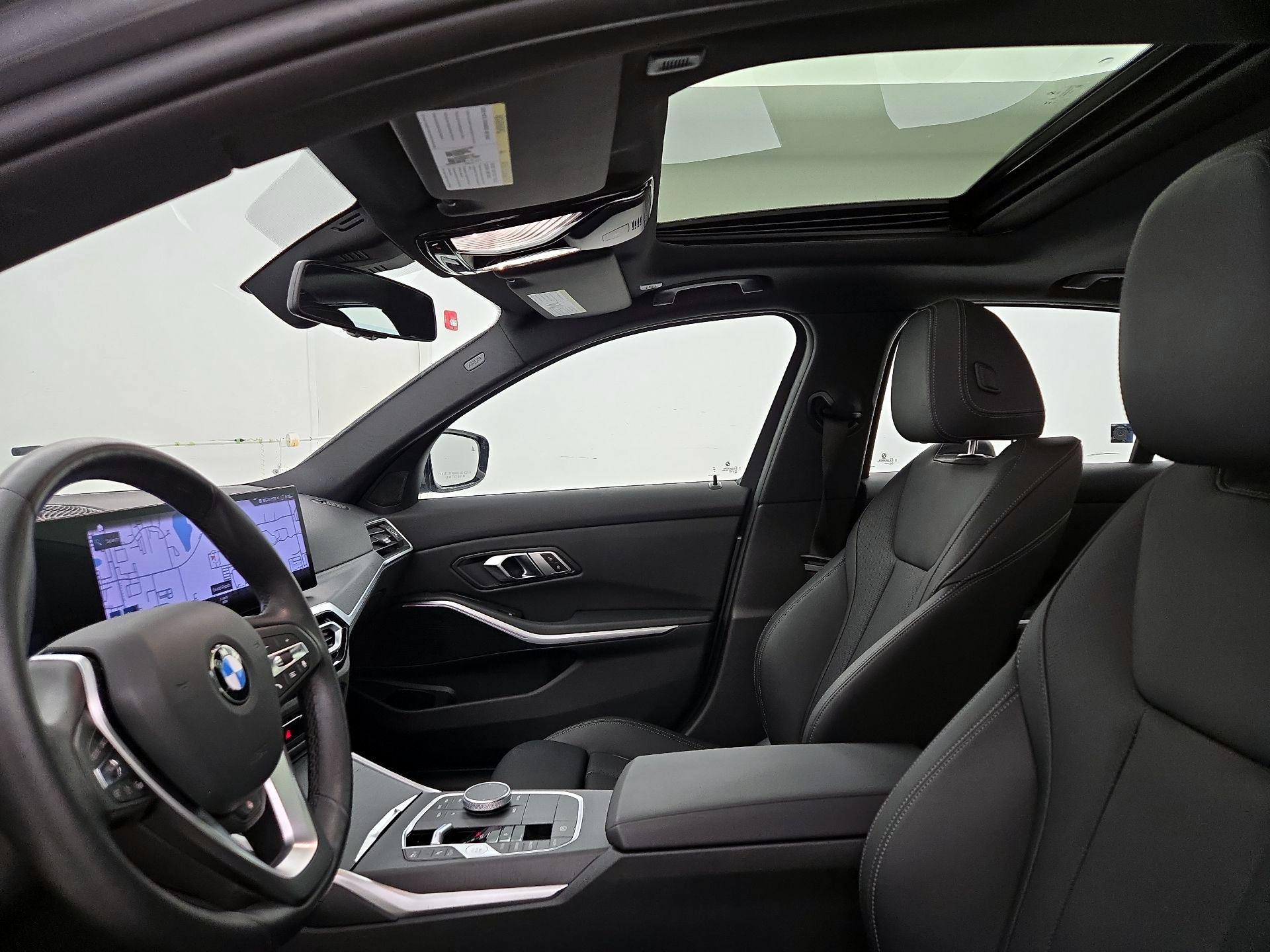 Thumbnail: 2023 BMW 3 Series - 20