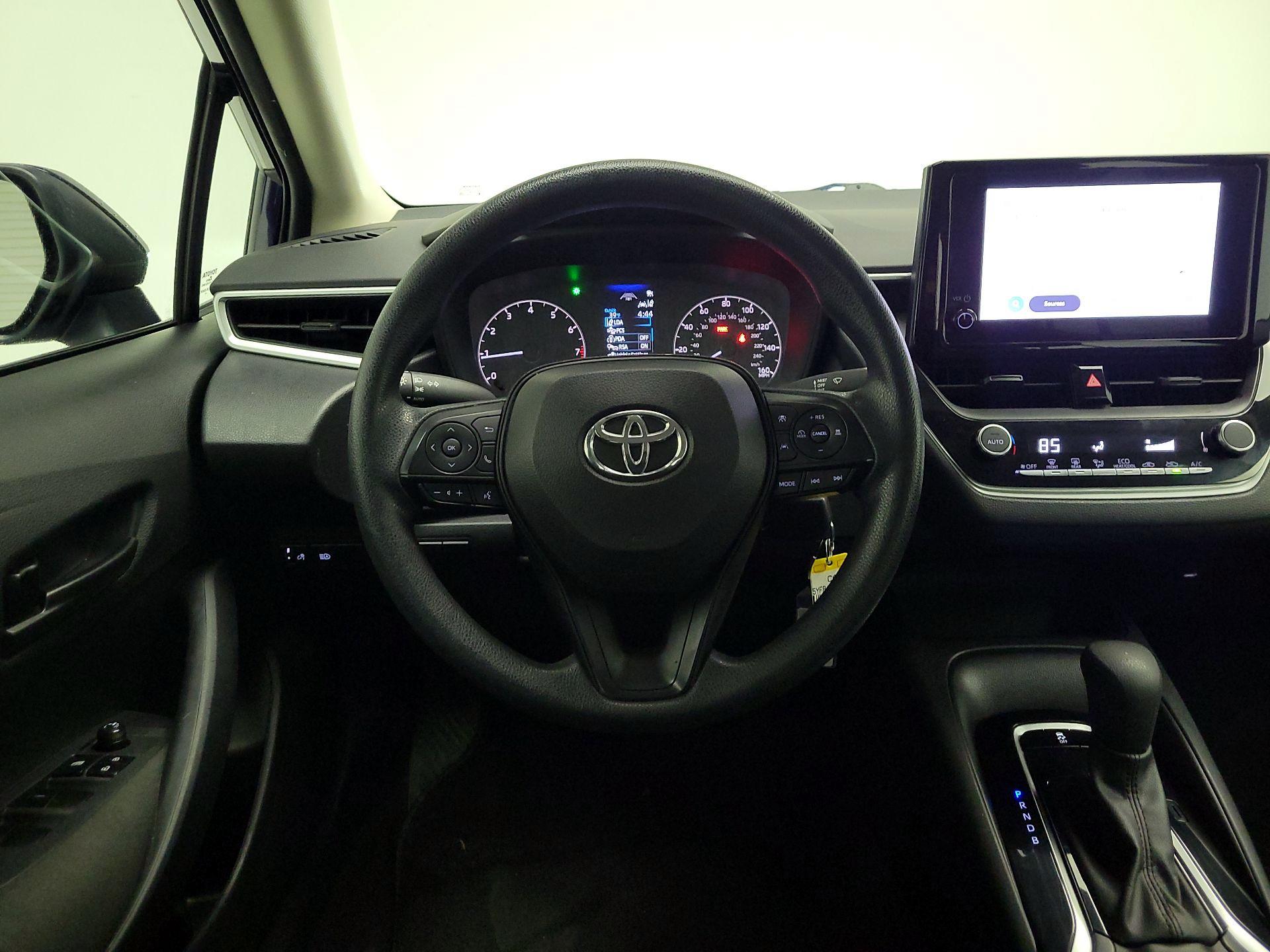 Thumbnail: 2023 Toyota Corolla - 10