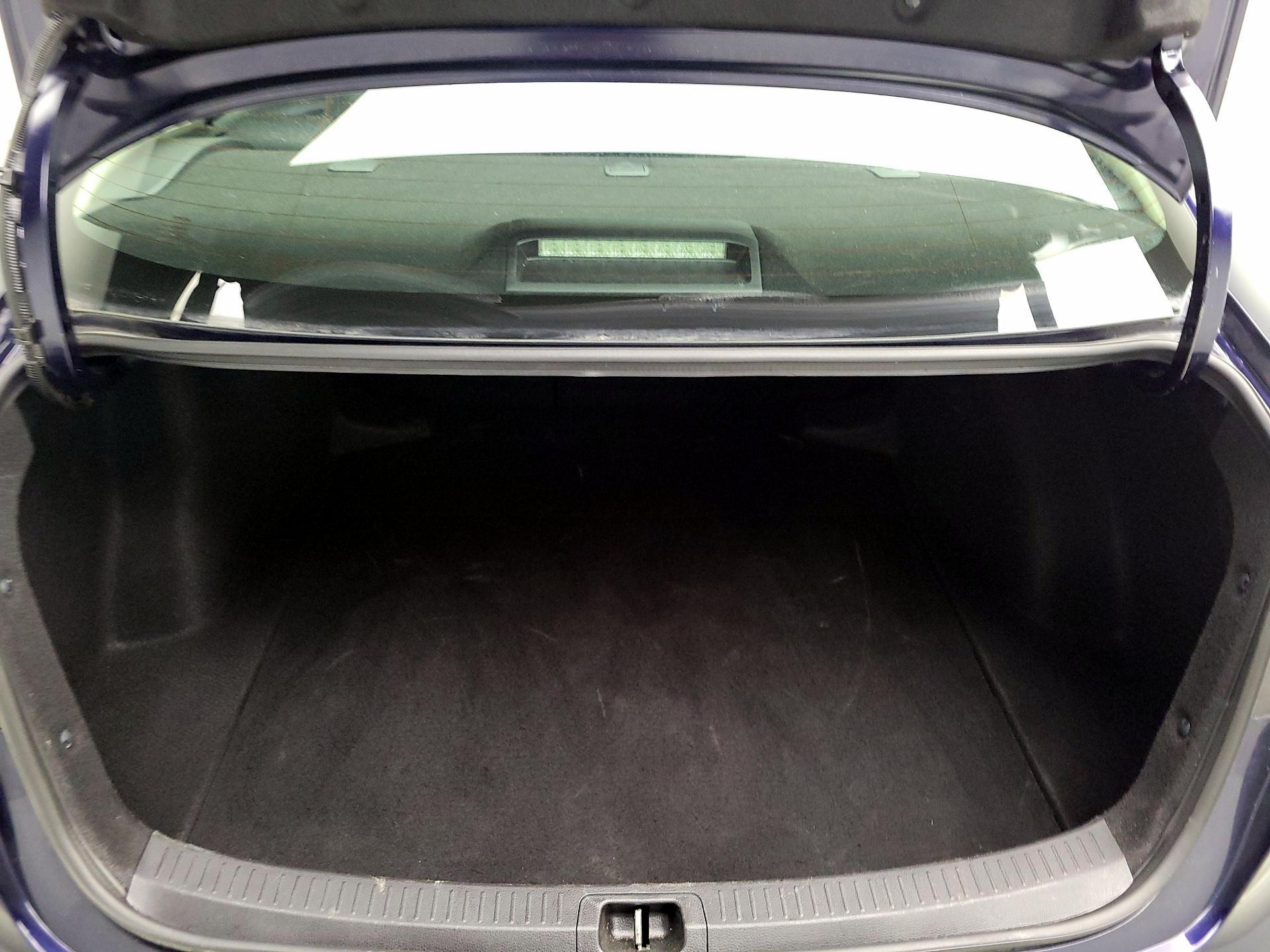 Thumbnail: 2023 Toyota Corolla - 18