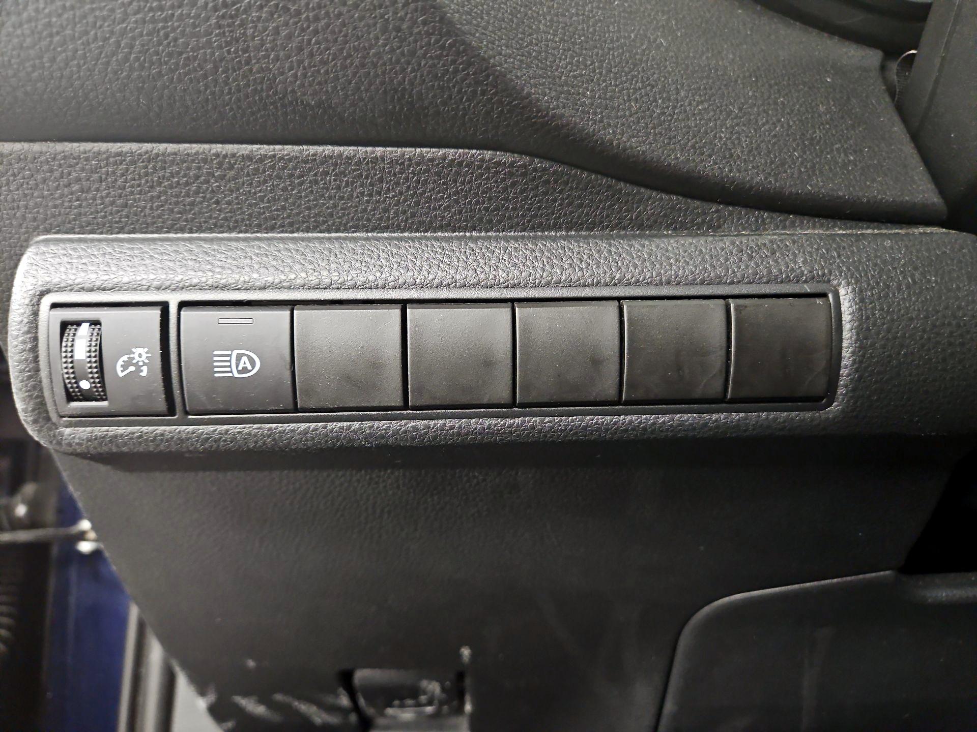 Thumbnail: 2024 Toyota Corolla - 13