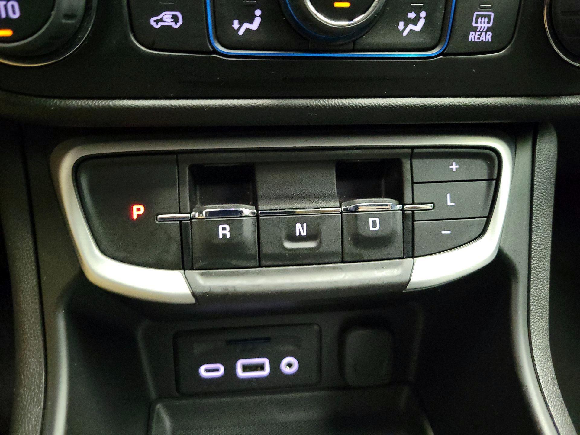 Thumbnail: 2023 GMC Terrain - 16