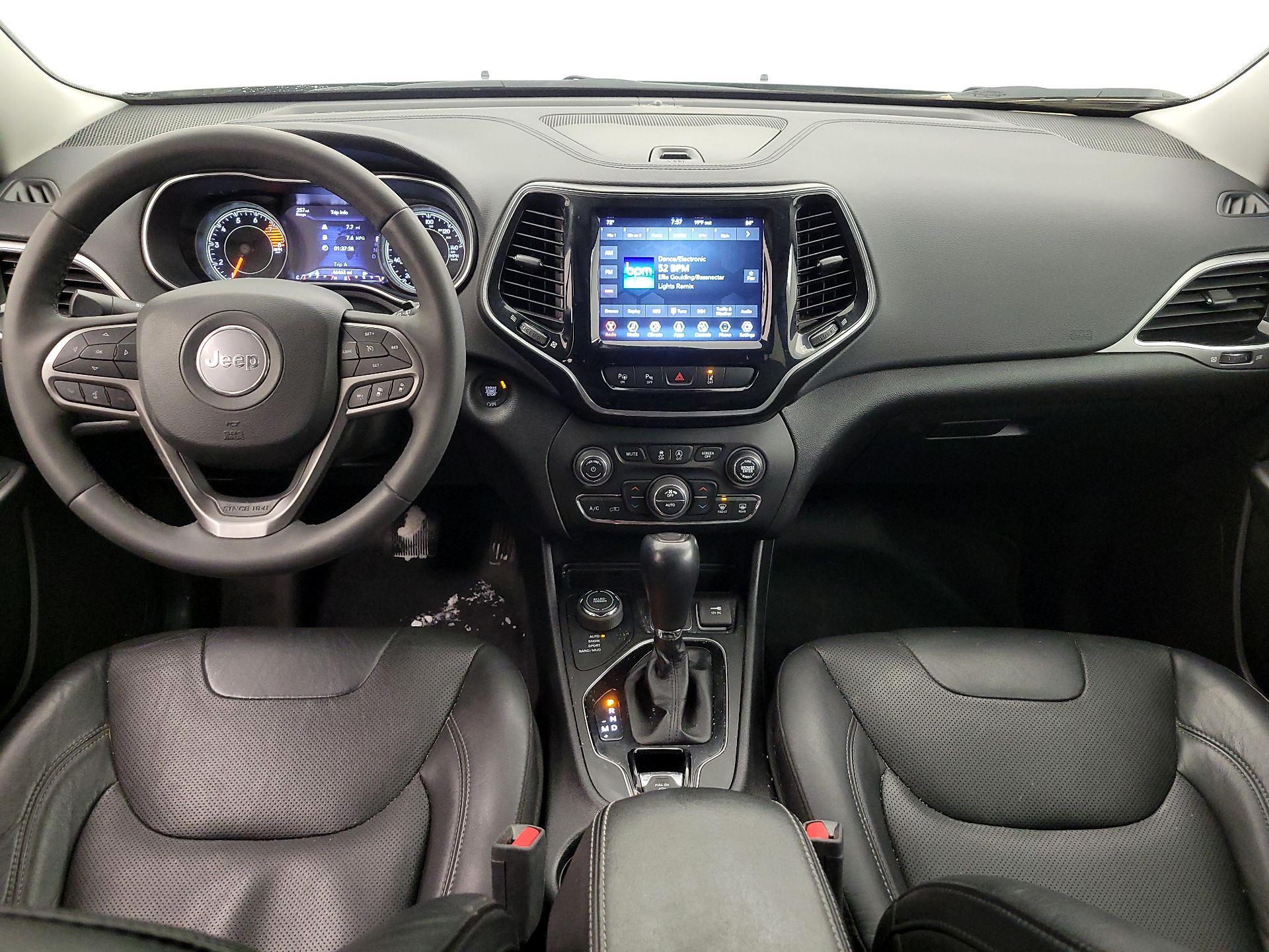 Thumbnail: 2021 Jeep Cherokee - 9