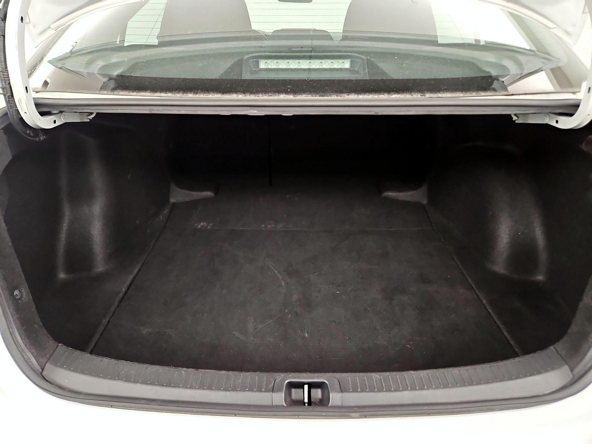 Thumbnail: 2023 Toyota Corolla - 20