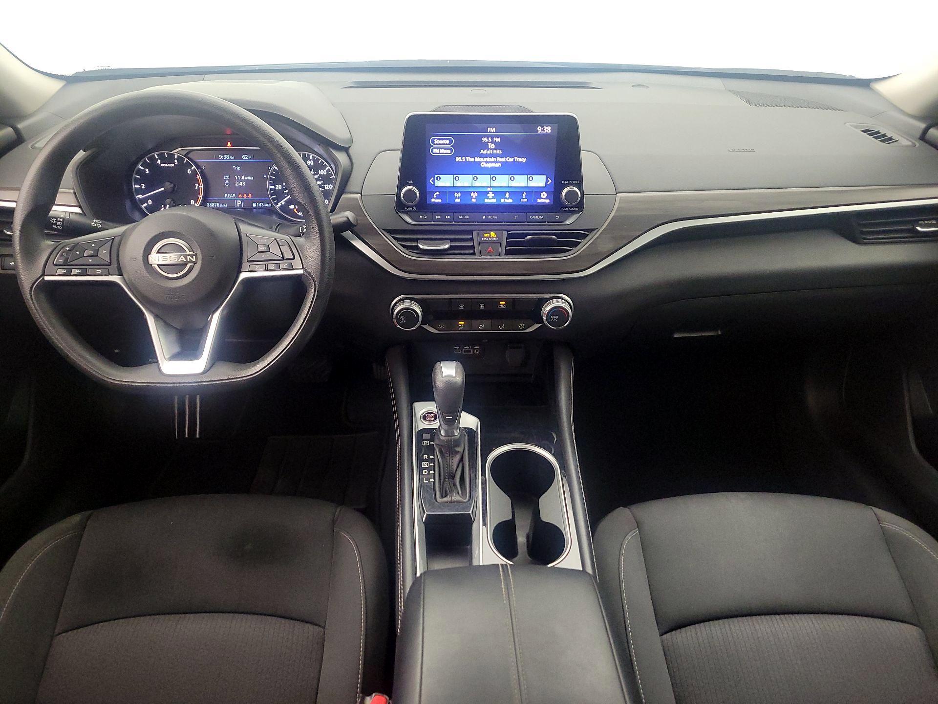 Thumbnail: 2023 Nissan Altima - 9