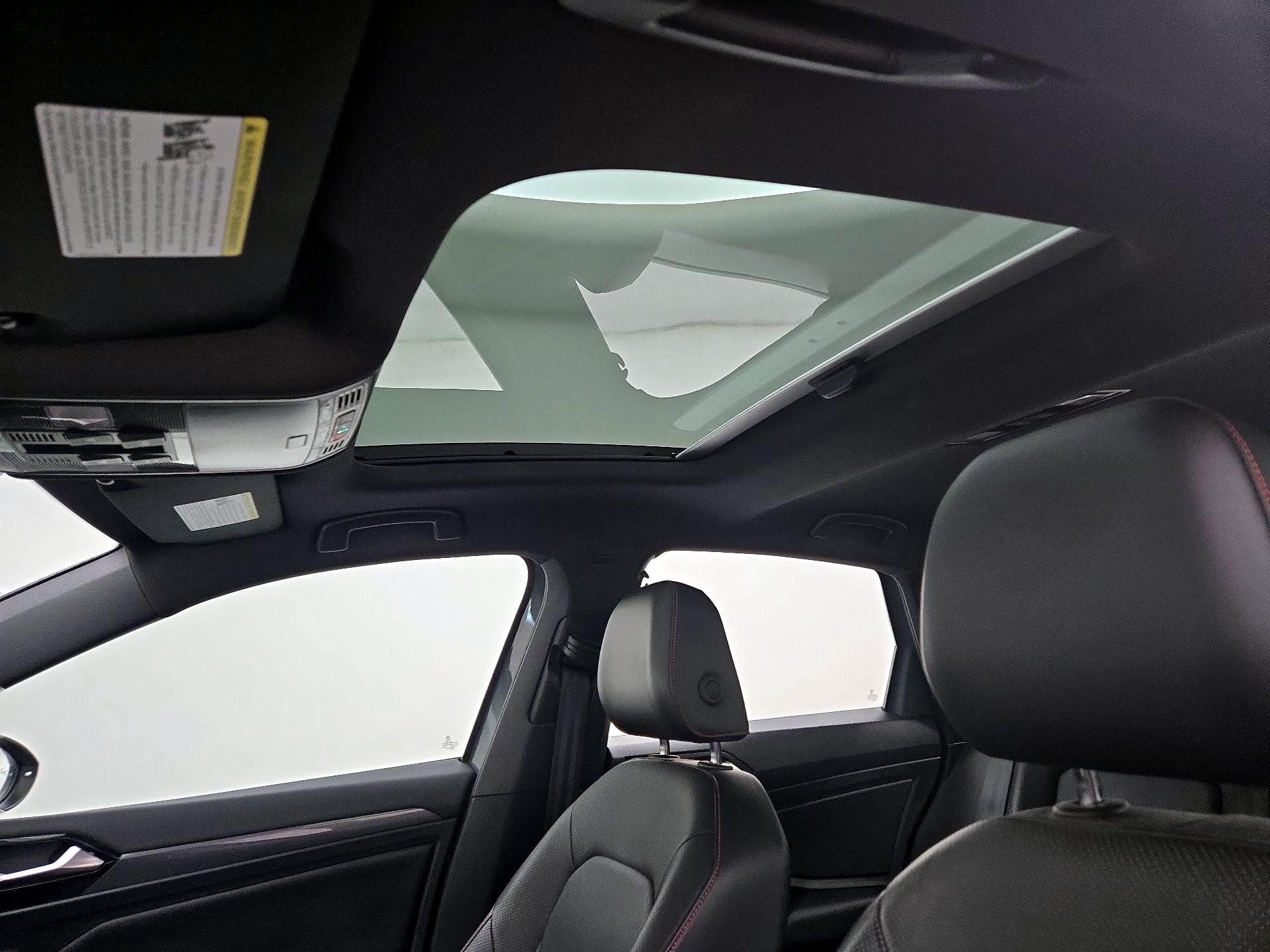 Thumbnail: 2021 Volkswagen Jetta - 19