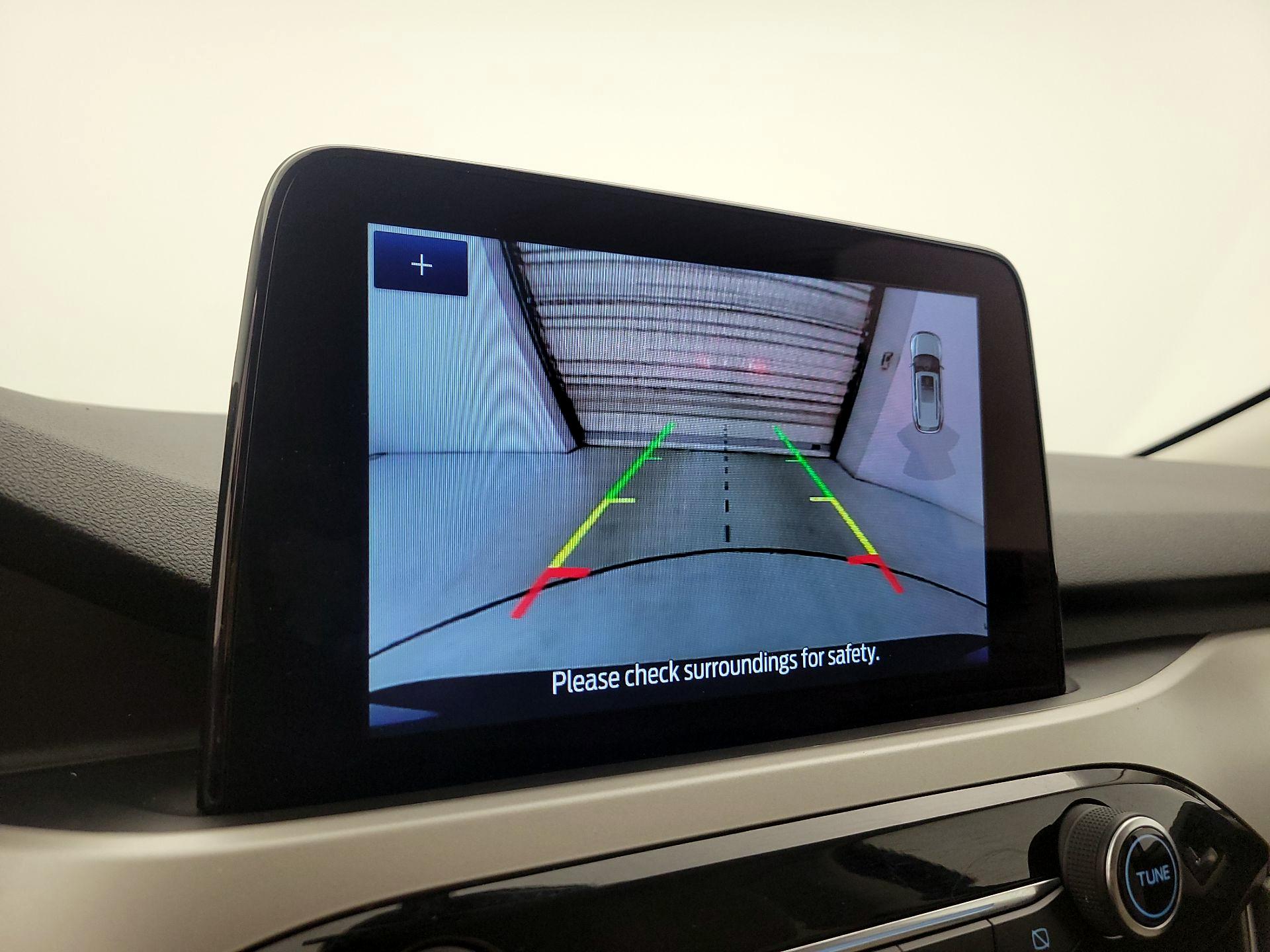 Thumbnail: 2021 Ford Escape - 14