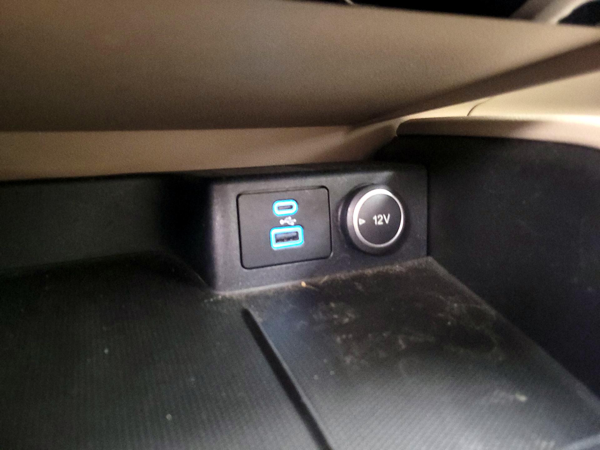 Thumbnail: 2021 Ford Escape - 18