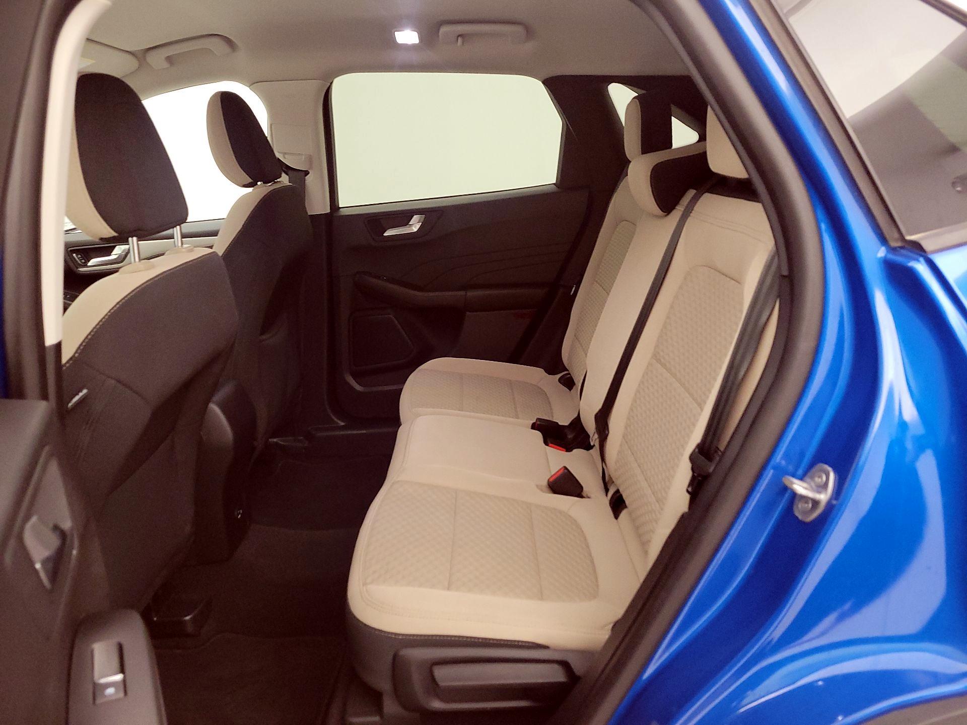 Thumbnail: 2021 Ford Escape - 19