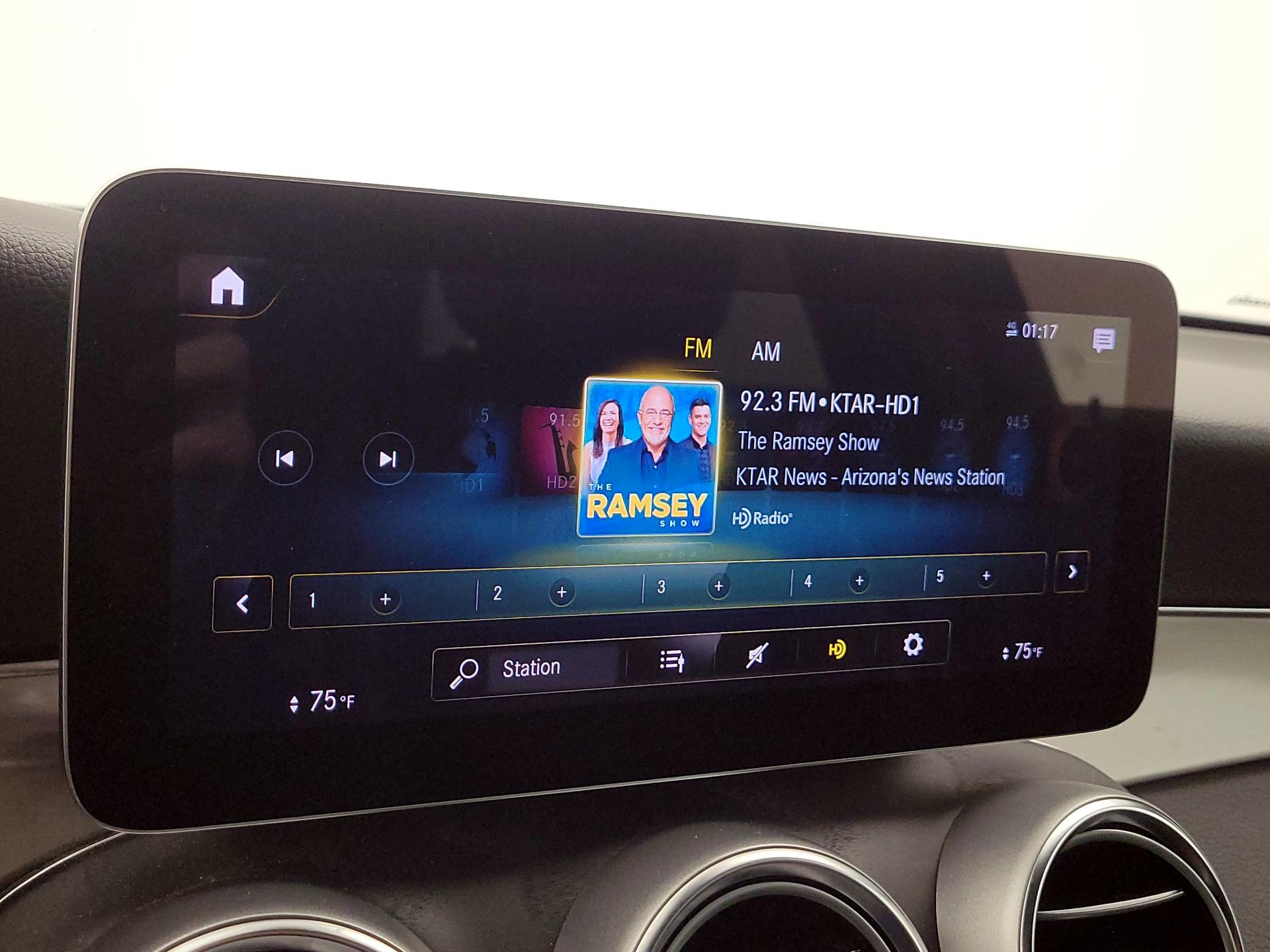 Thumbnail: 2022 Mercedes-Benz GLC - 15