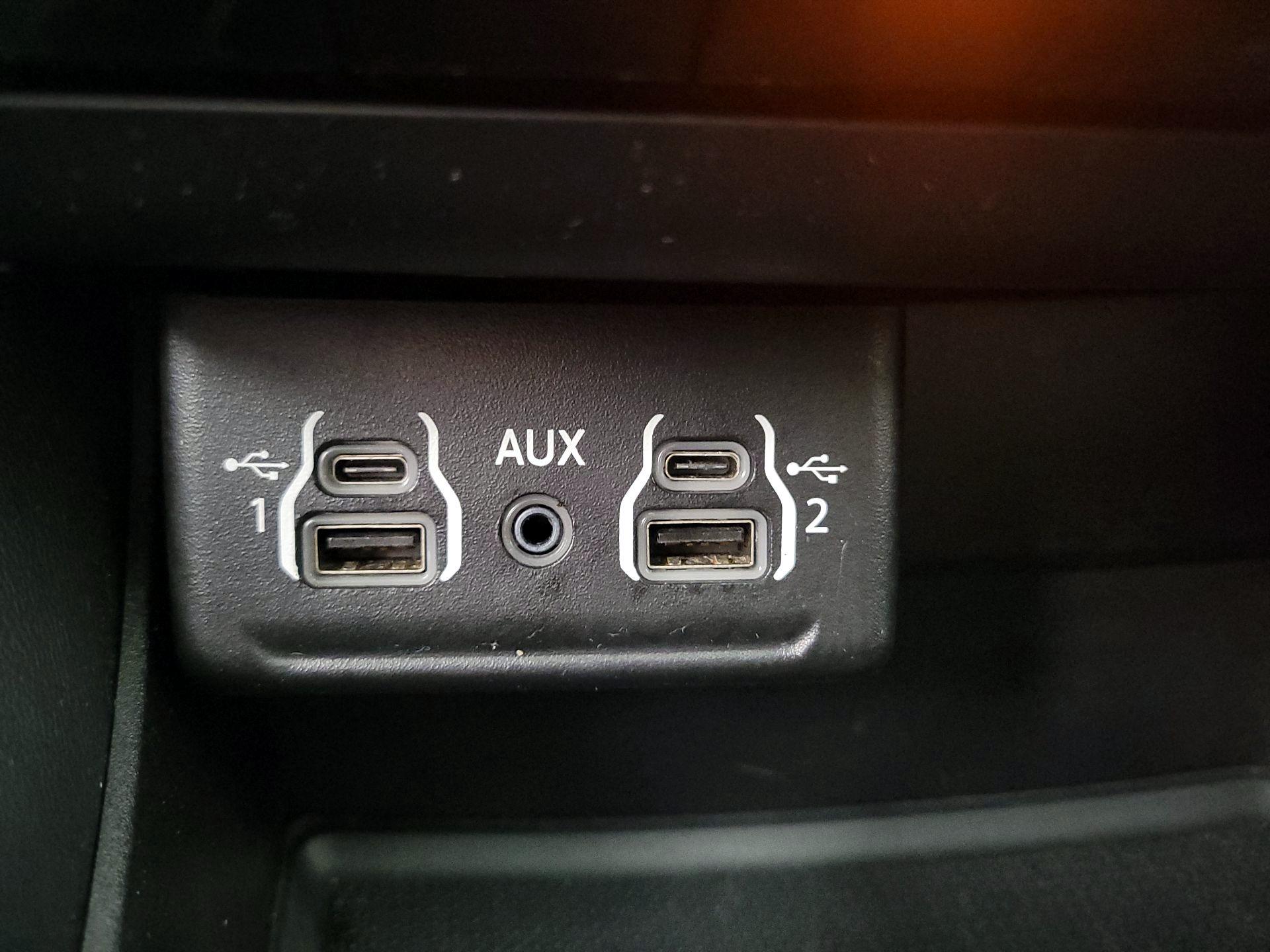 Thumbnail: 2023 Dodge Durango - 19