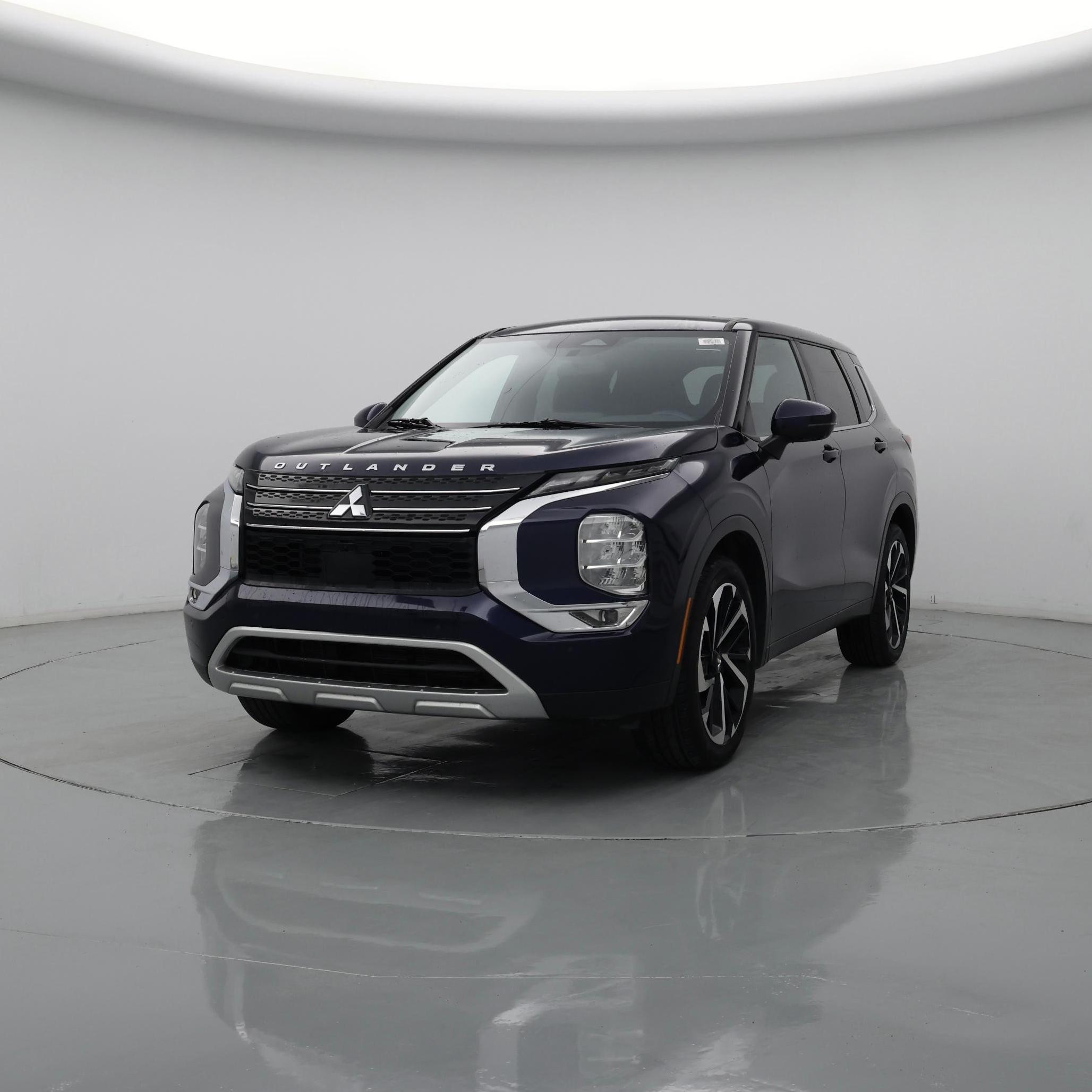 Thumbnail: 2022 Mitsubishi Outlander - 4