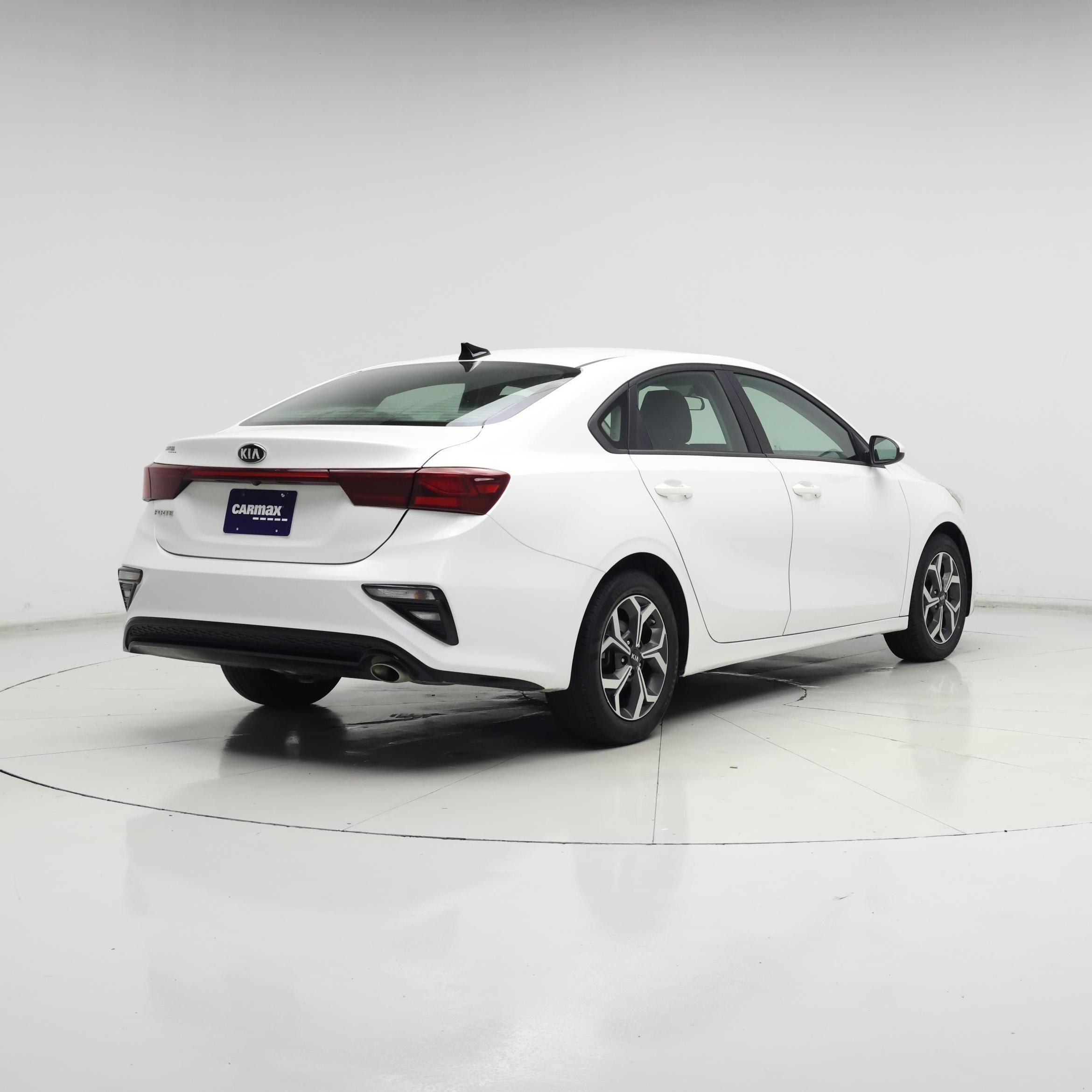 Thumbnail: 2021 Kia Forte - 8