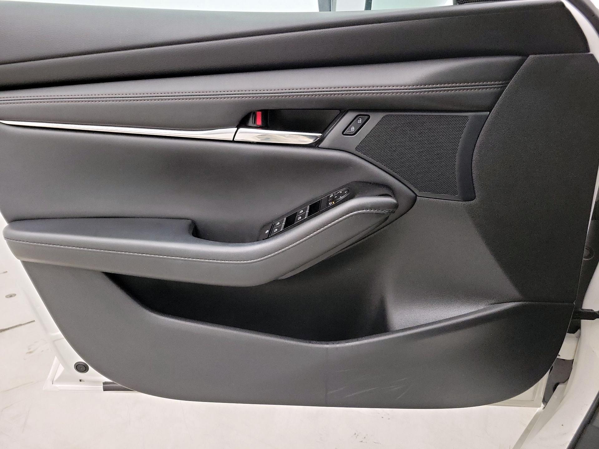 Thumbnail: 2024 Mazda Mazda3 - 12