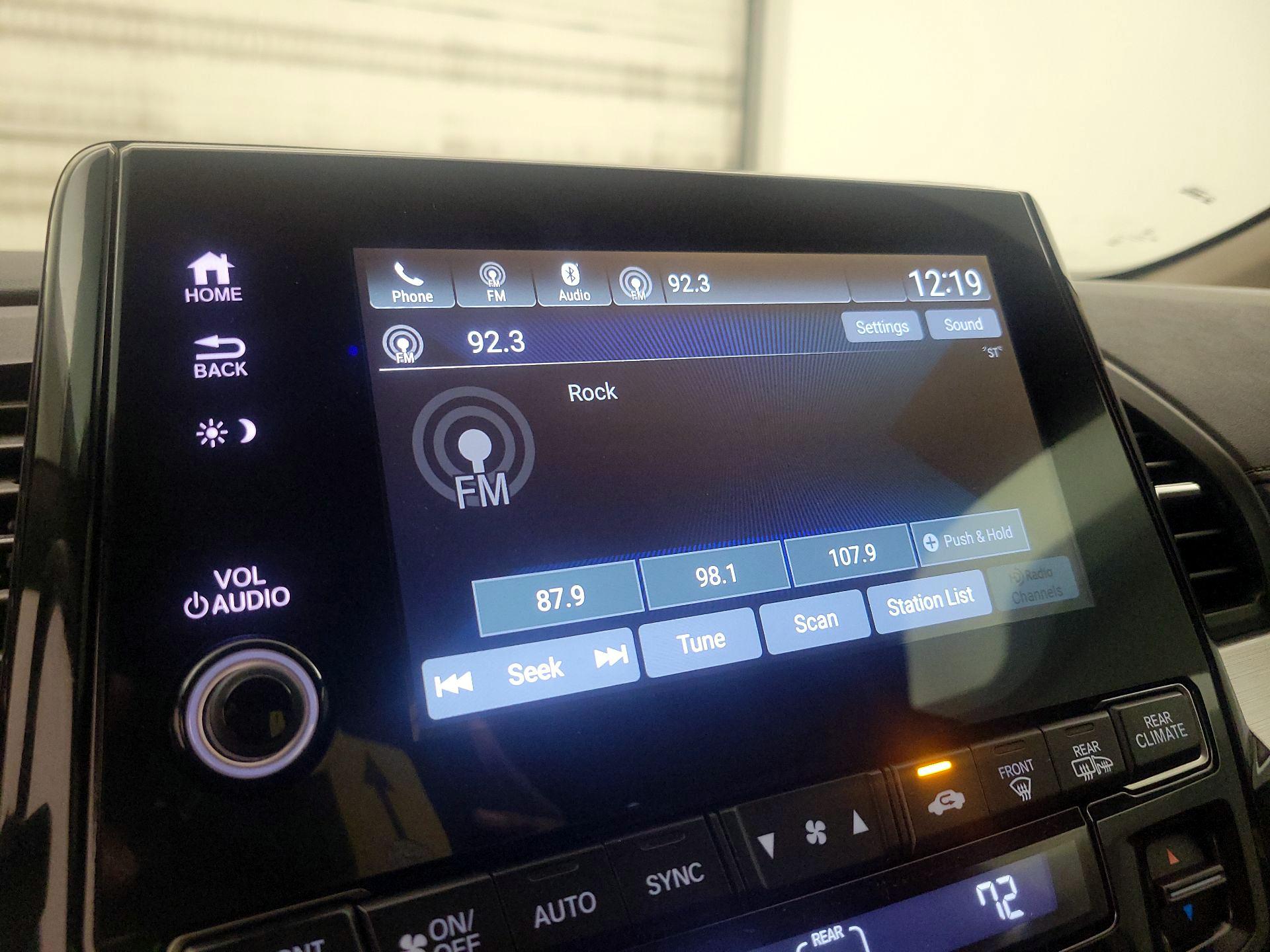 Thumbnail: 2020 Honda Odyssey - 15