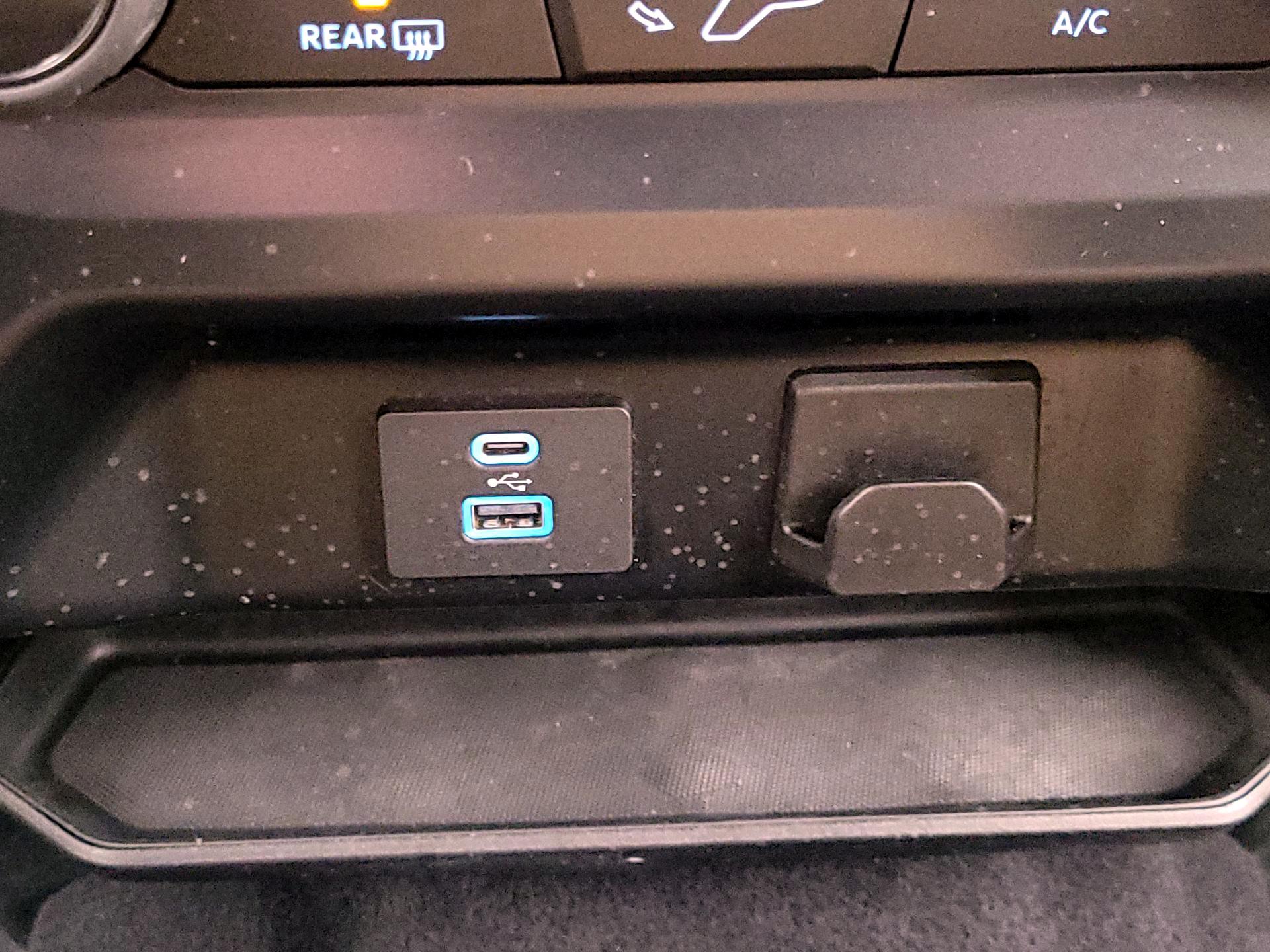 Thumbnail: 2023 Ford F-150 - 19