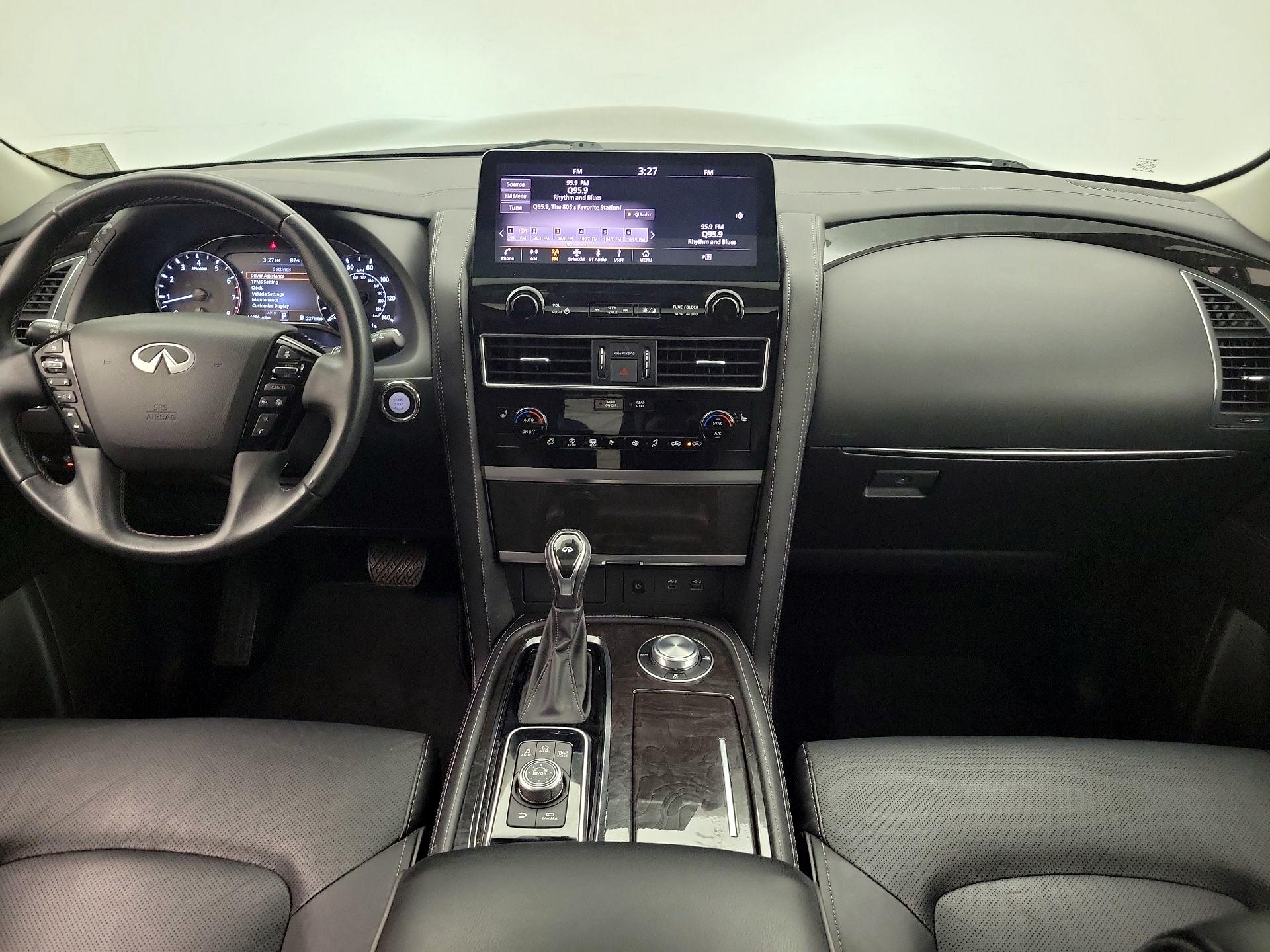 Thumbnail: 2024 INFINITI QX80 - 9