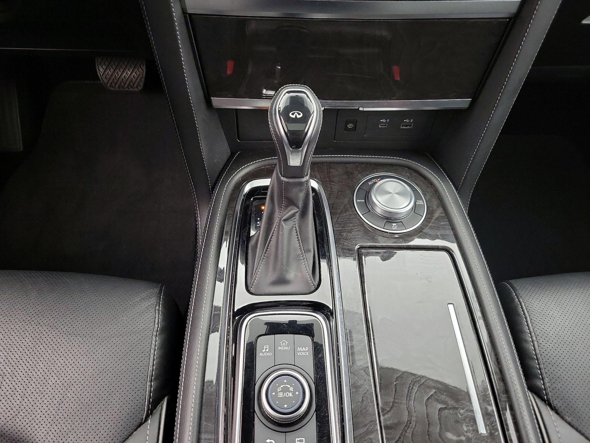 Thumbnail: 2024 INFINITI QX80 - 18