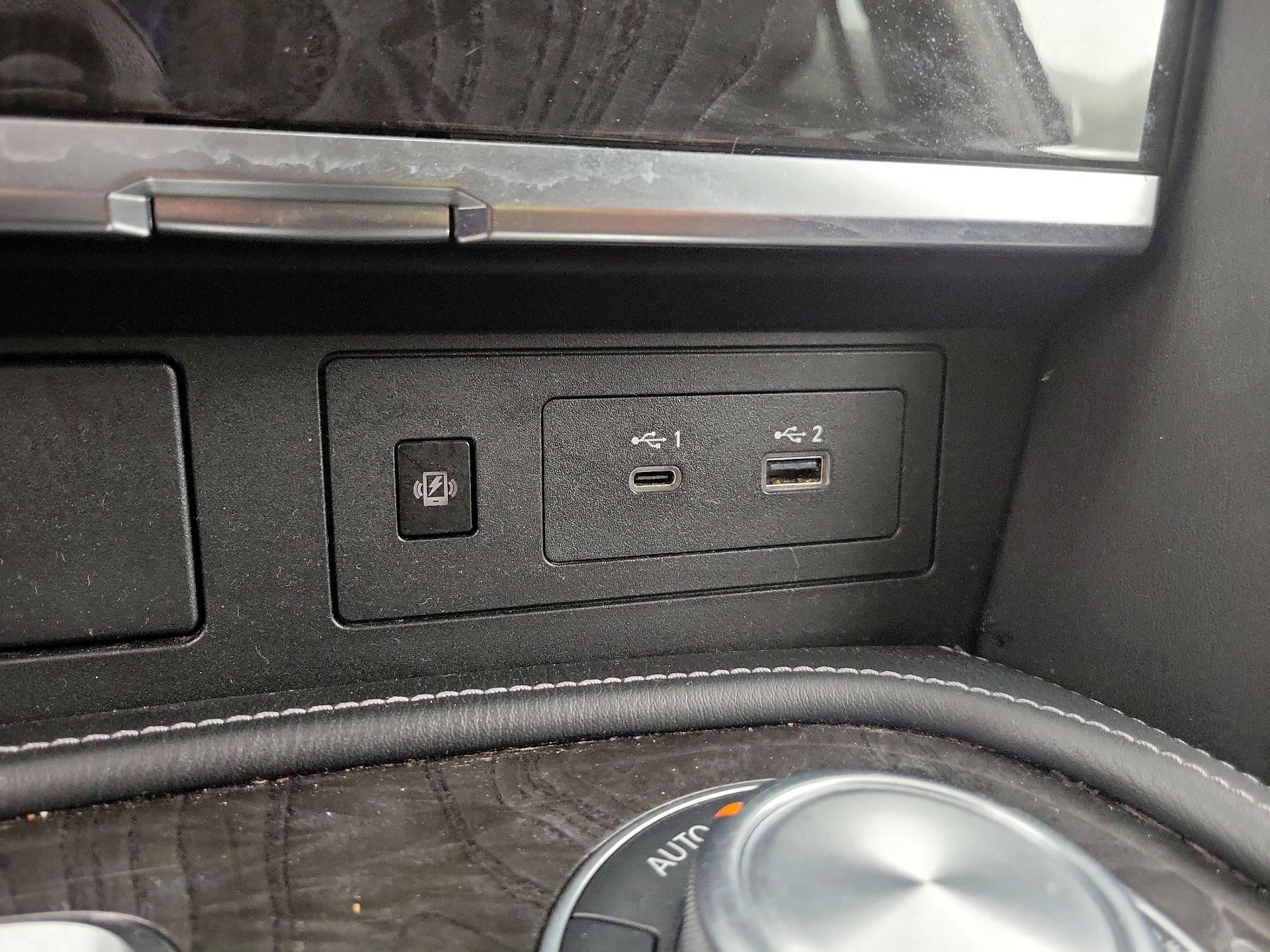 Thumbnail: 2024 INFINITI QX80 - 19