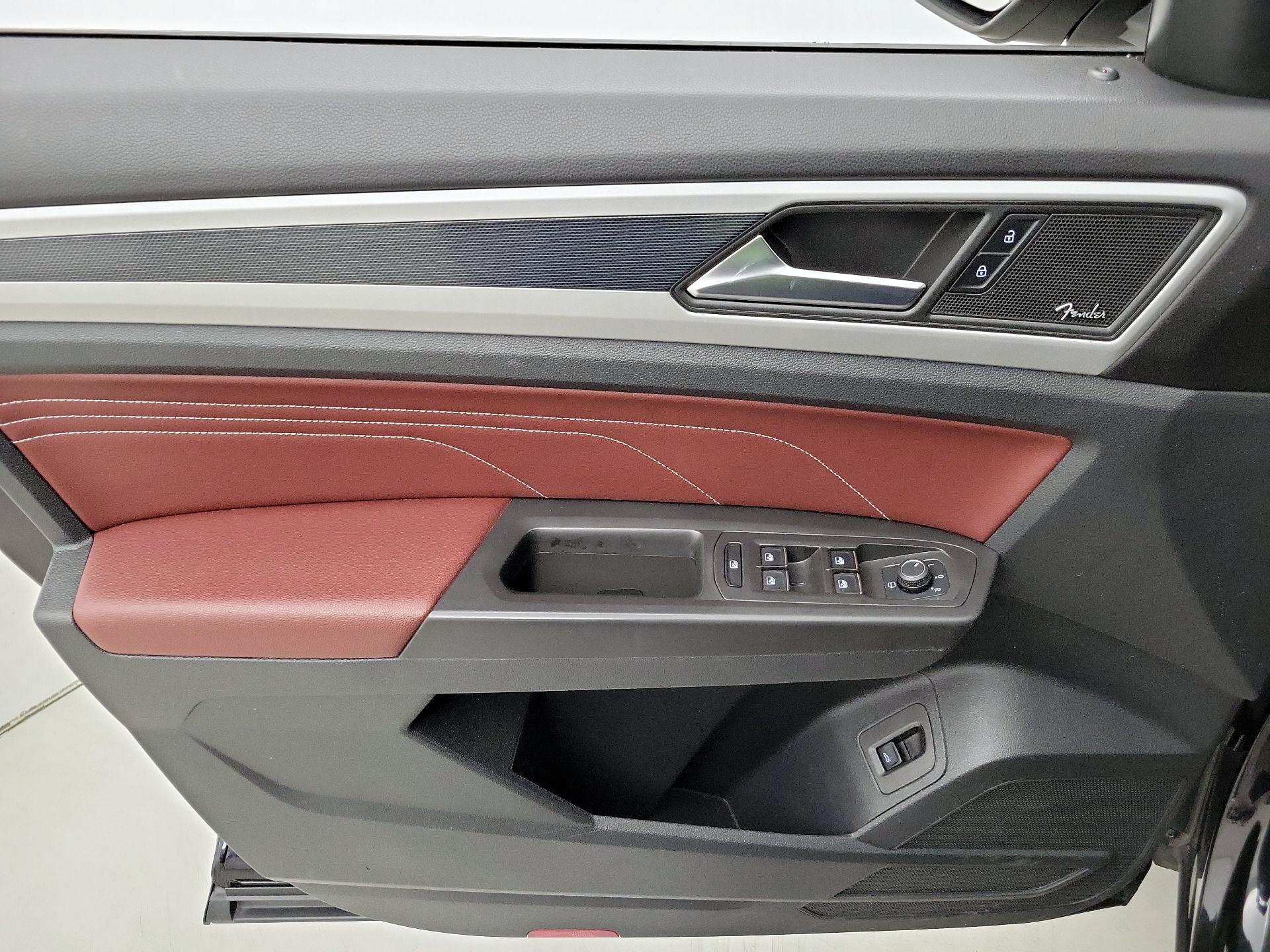 Thumbnail: 2023 Volkswagen Atlas - 12