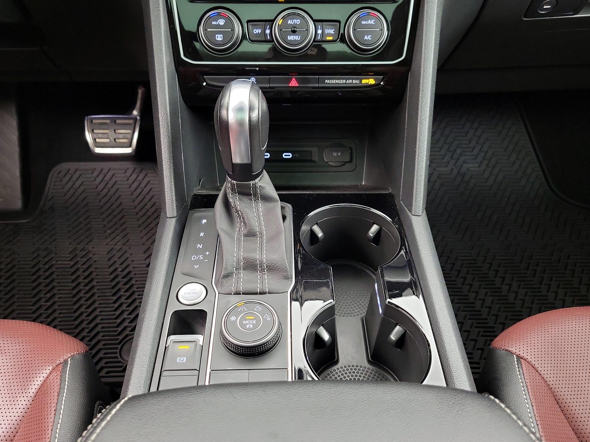 Thumbnail: 2023 Volkswagen Atlas - 17