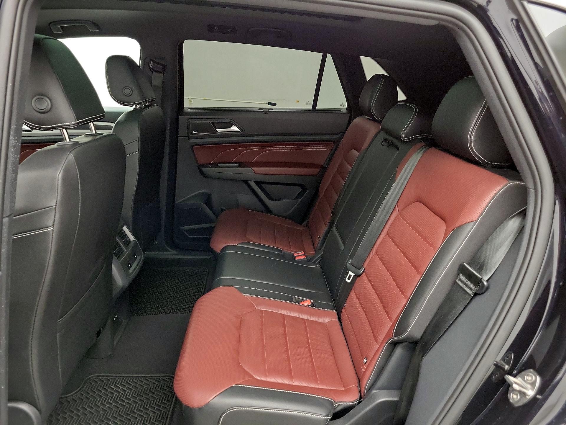 Thumbnail: 2023 Volkswagen Atlas - 20