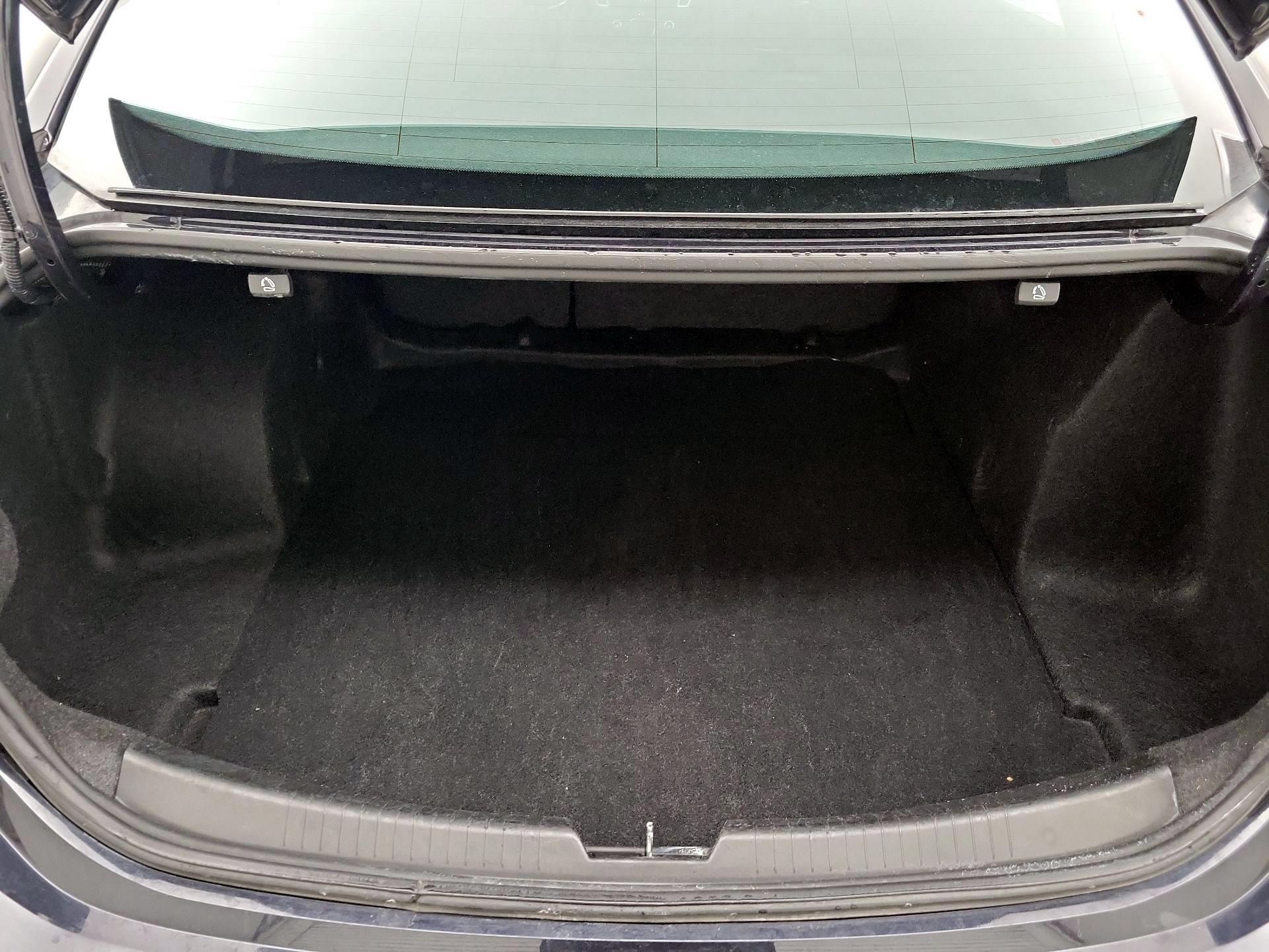 Thumbnail: 2023 Chevrolet Malibu - 20