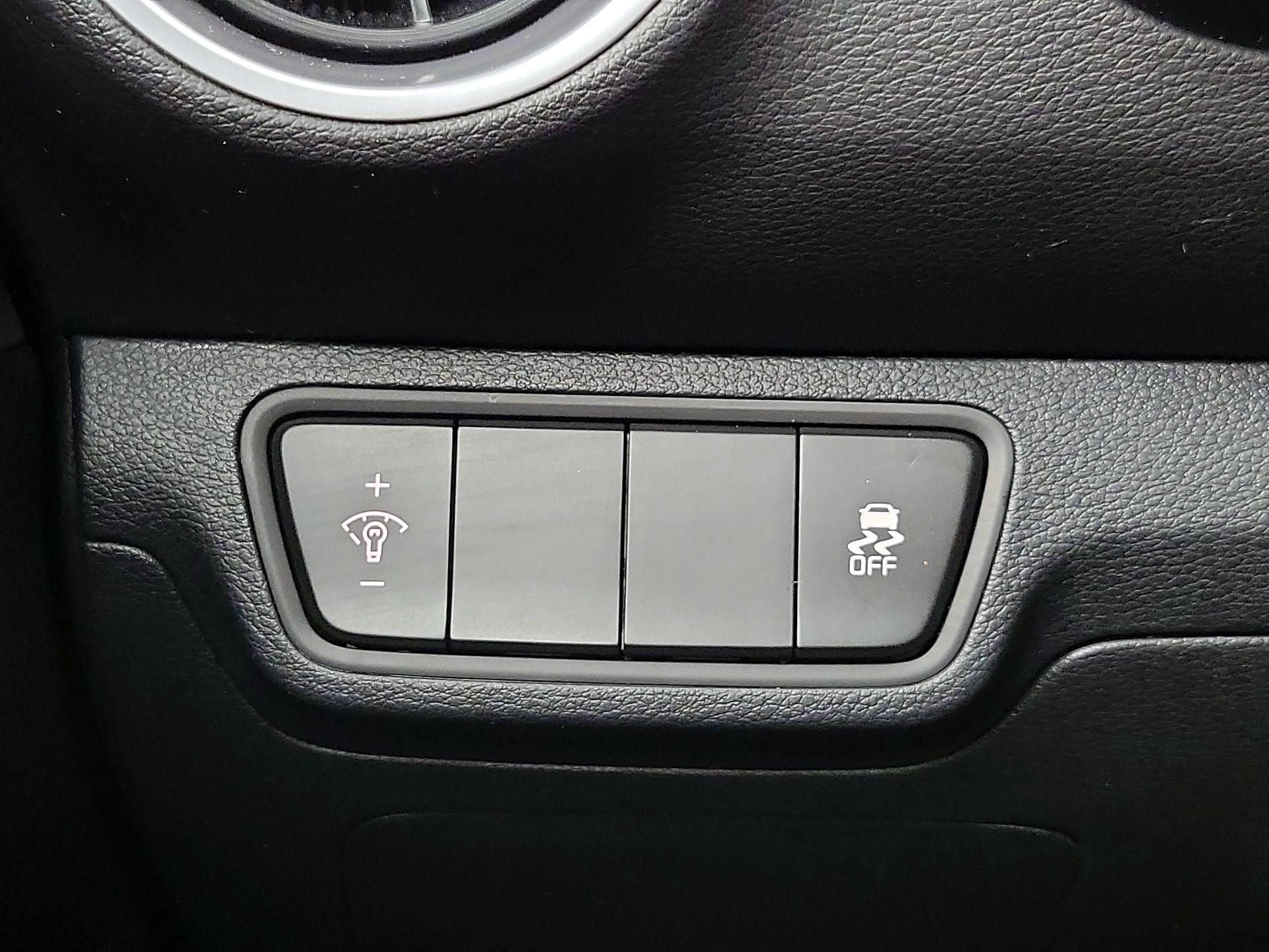 Thumbnail: 2024 Kia Forte - 13