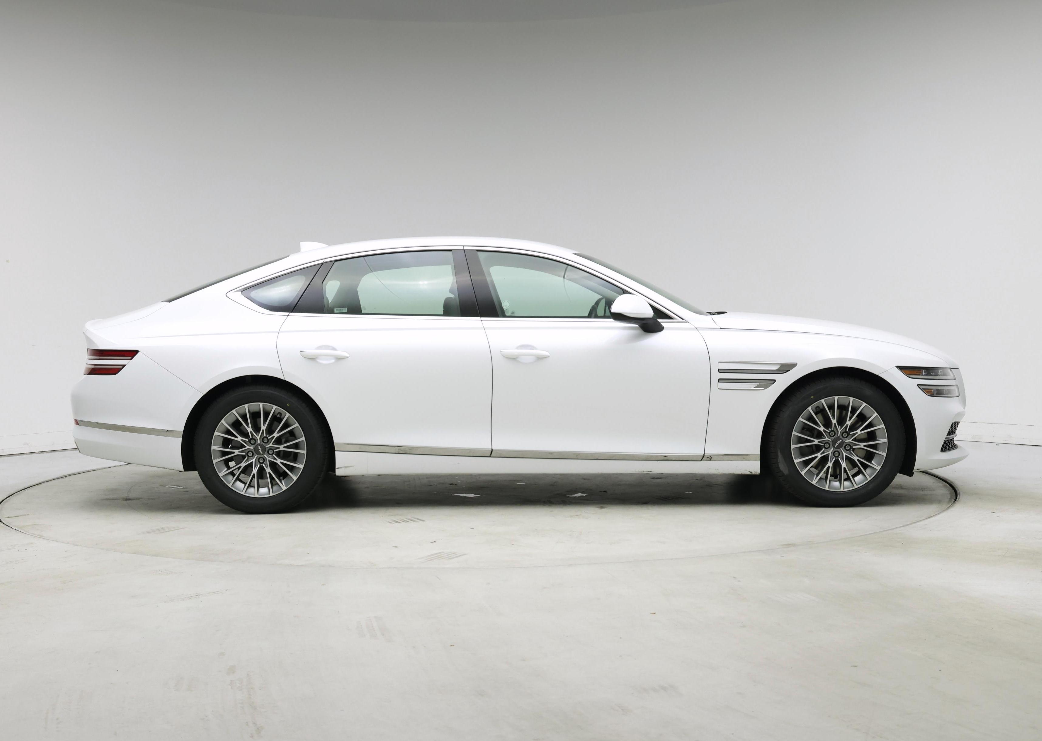 Thumbnail: 2023 Genesis G80 - 7