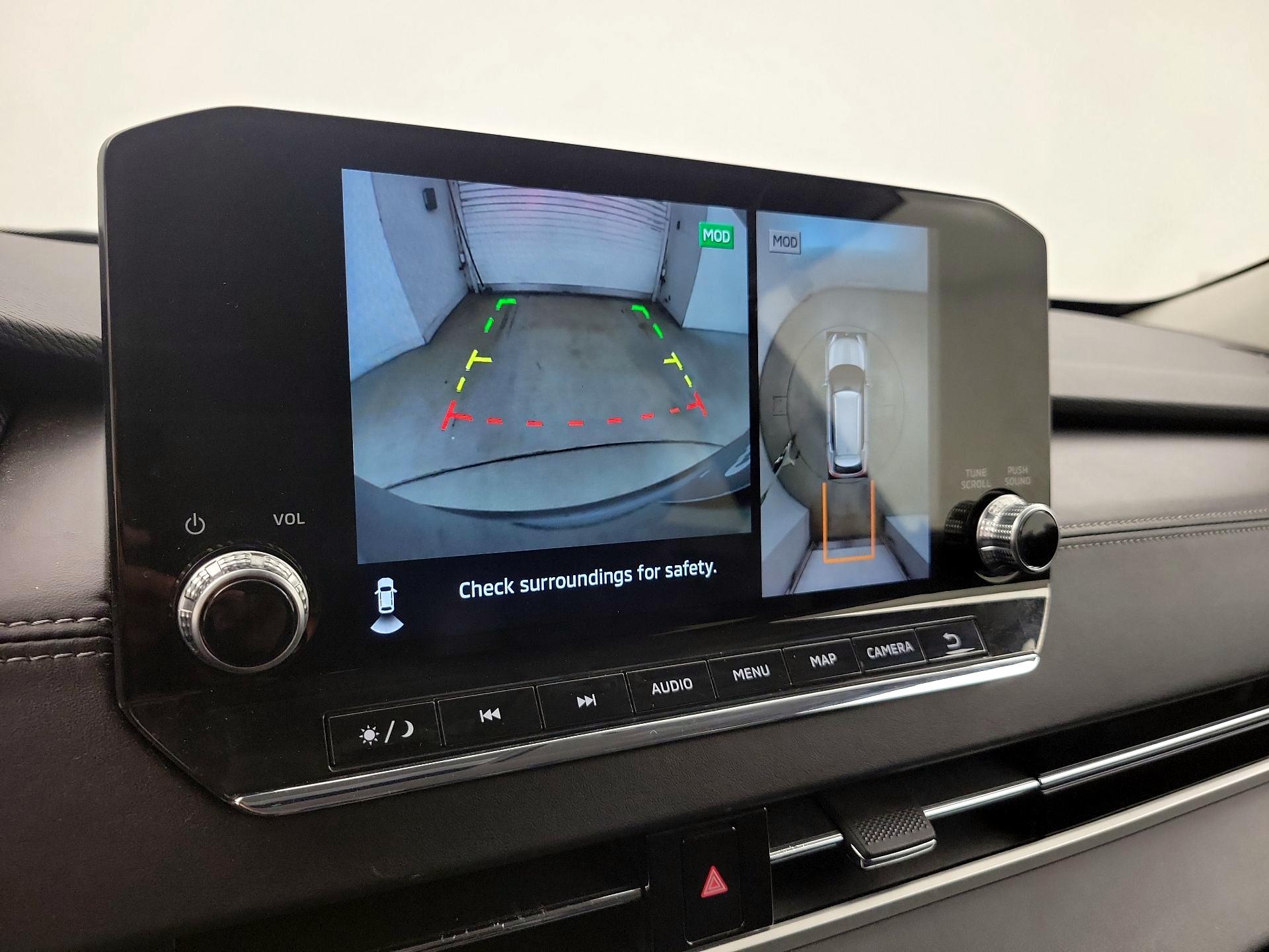 Thumbnail: 2024 Mitsubishi Outlander - 15