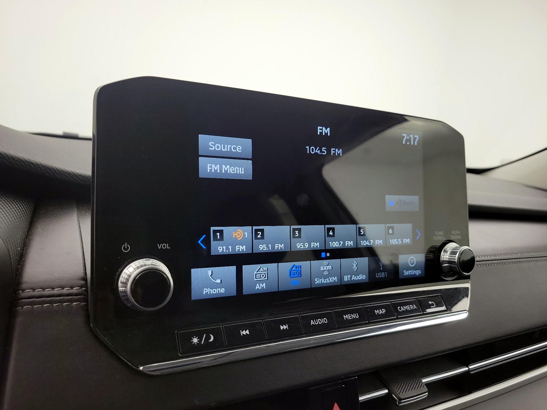 Thumbnail: 2024 Mitsubishi Outlander - 16