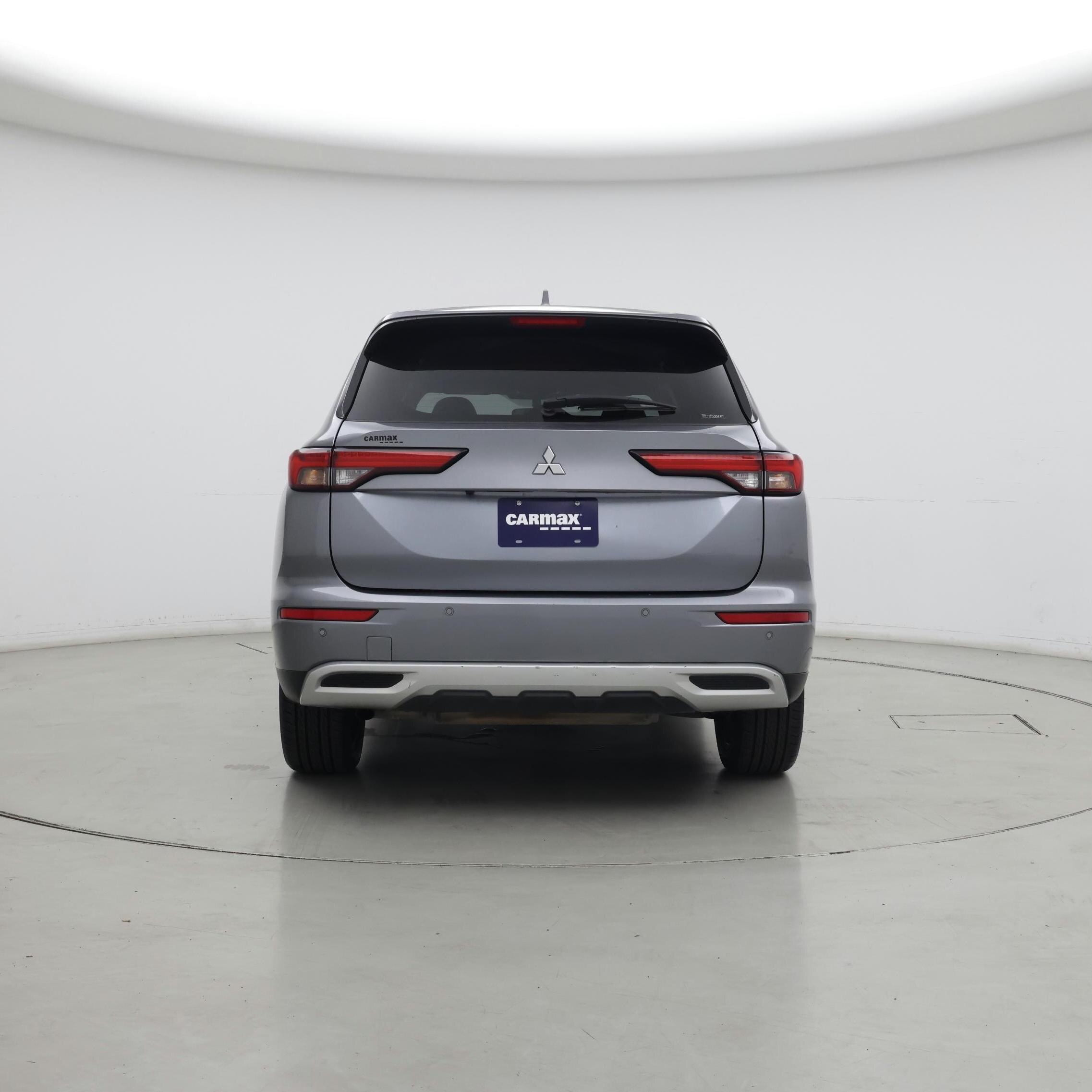 Thumbnail: 2024 Mitsubishi Outlander - 6