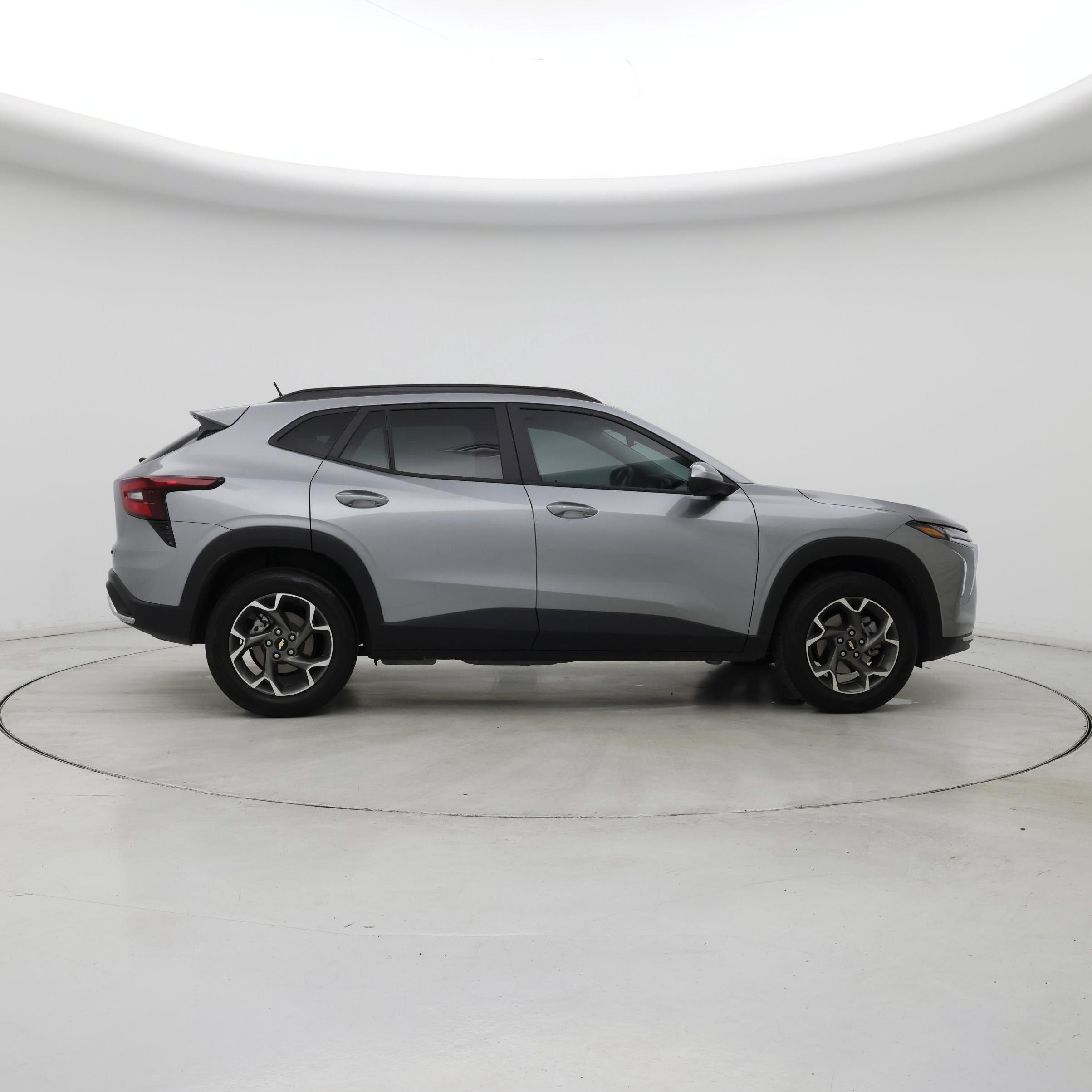 Thumbnail: 2024 Chevrolet Trax - 7