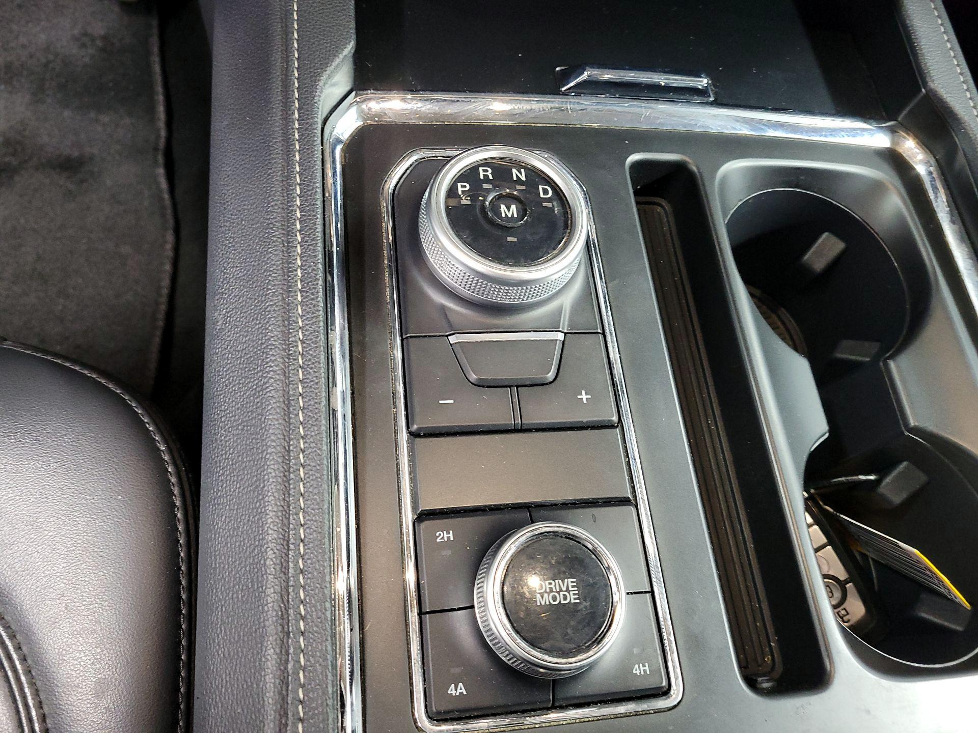 Thumbnail: 2024 Ford Expedition - 16