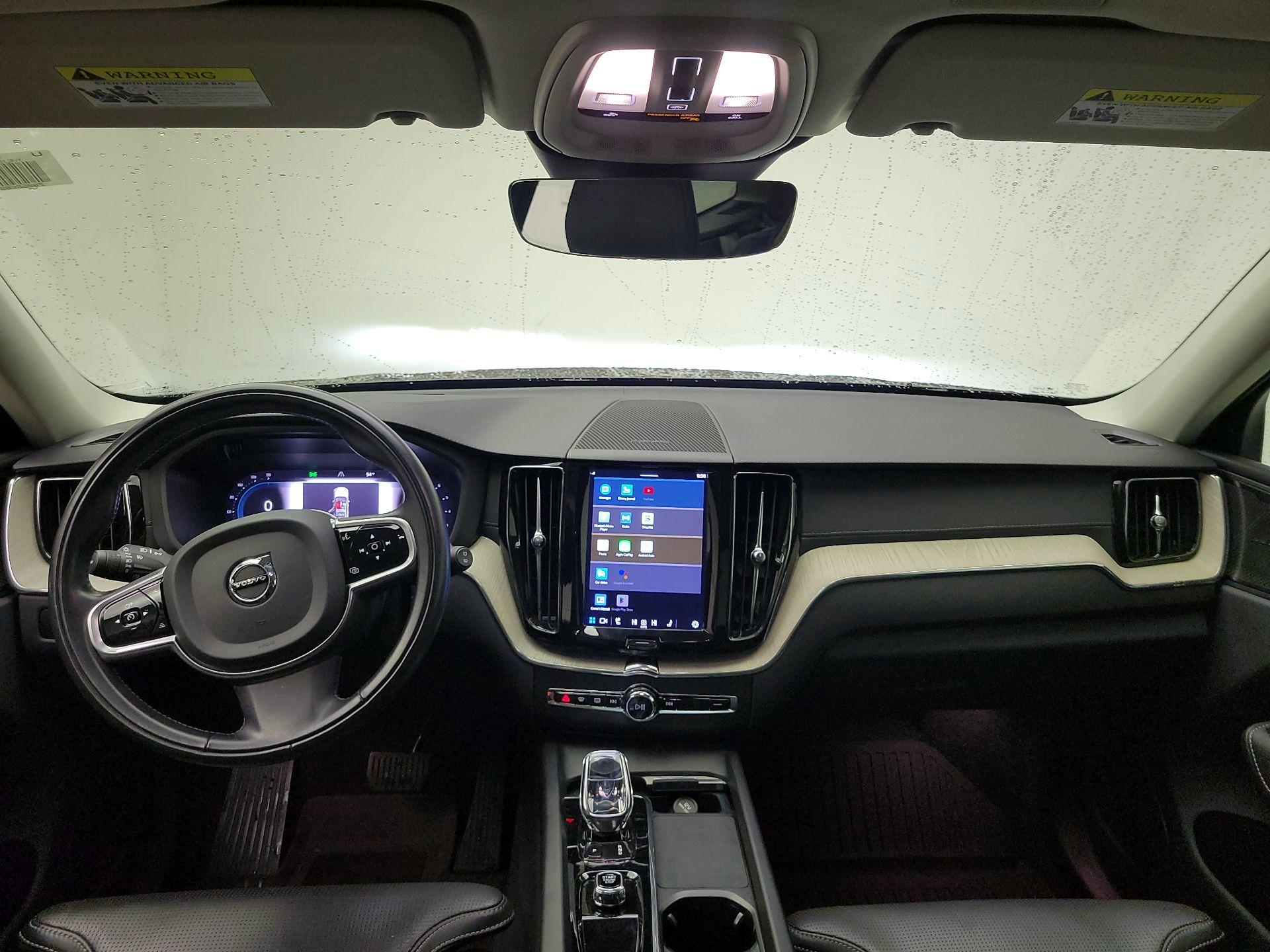 Thumbnail: 2022 Volvo XC60 - 9