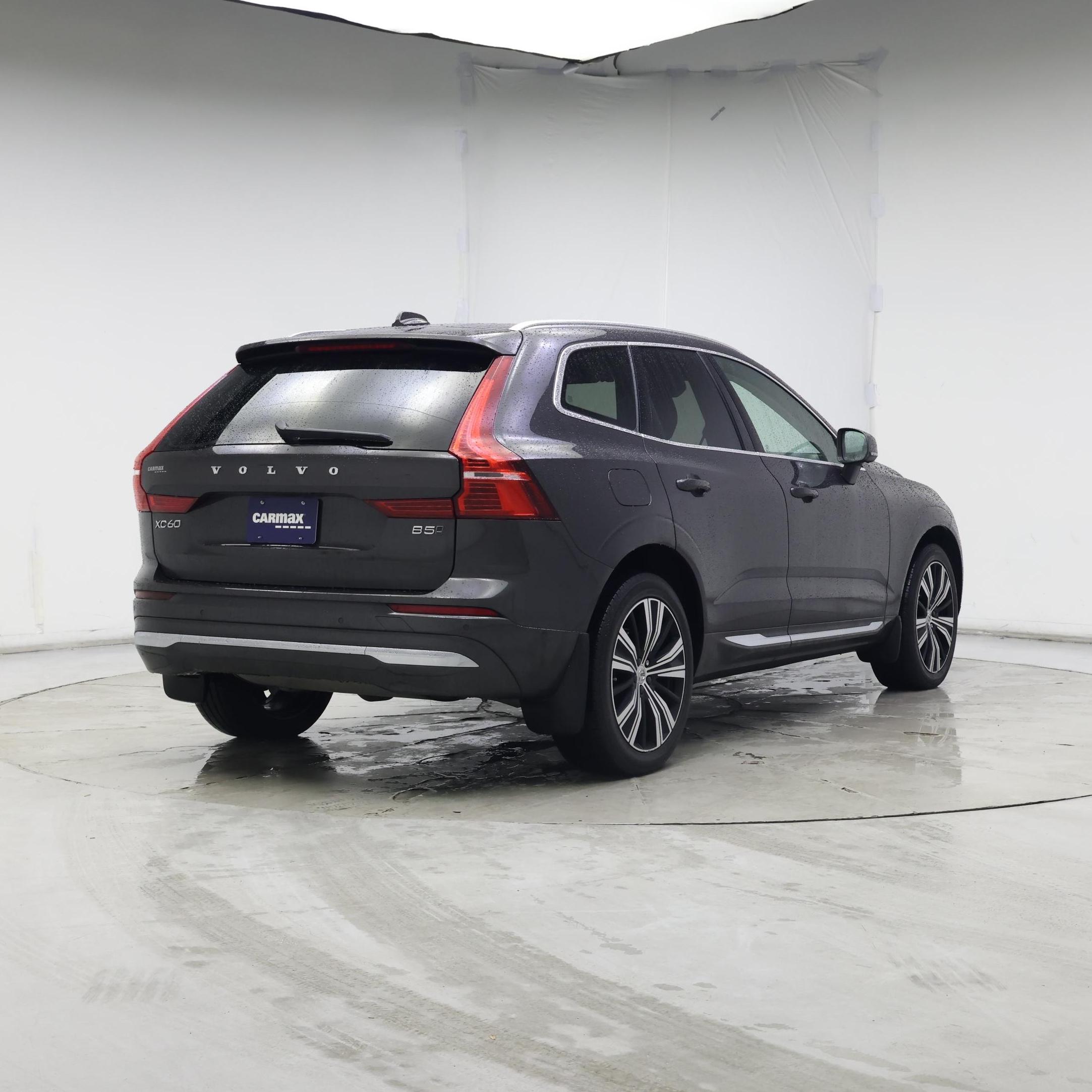 Thumbnail: 2022 Volvo XC60 - 8