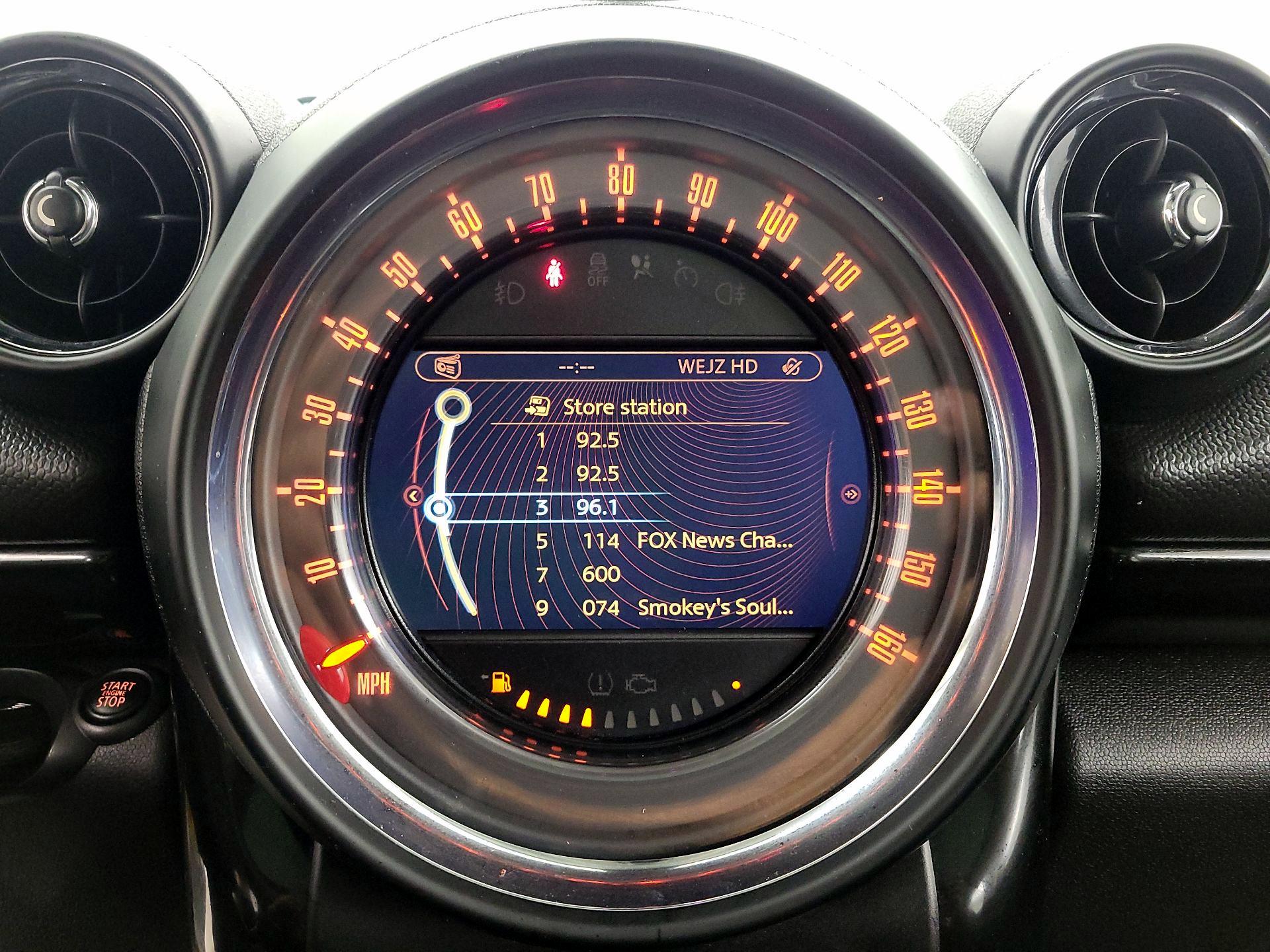 Thumbnail: 2015 MINI Cooper Countryman - 14