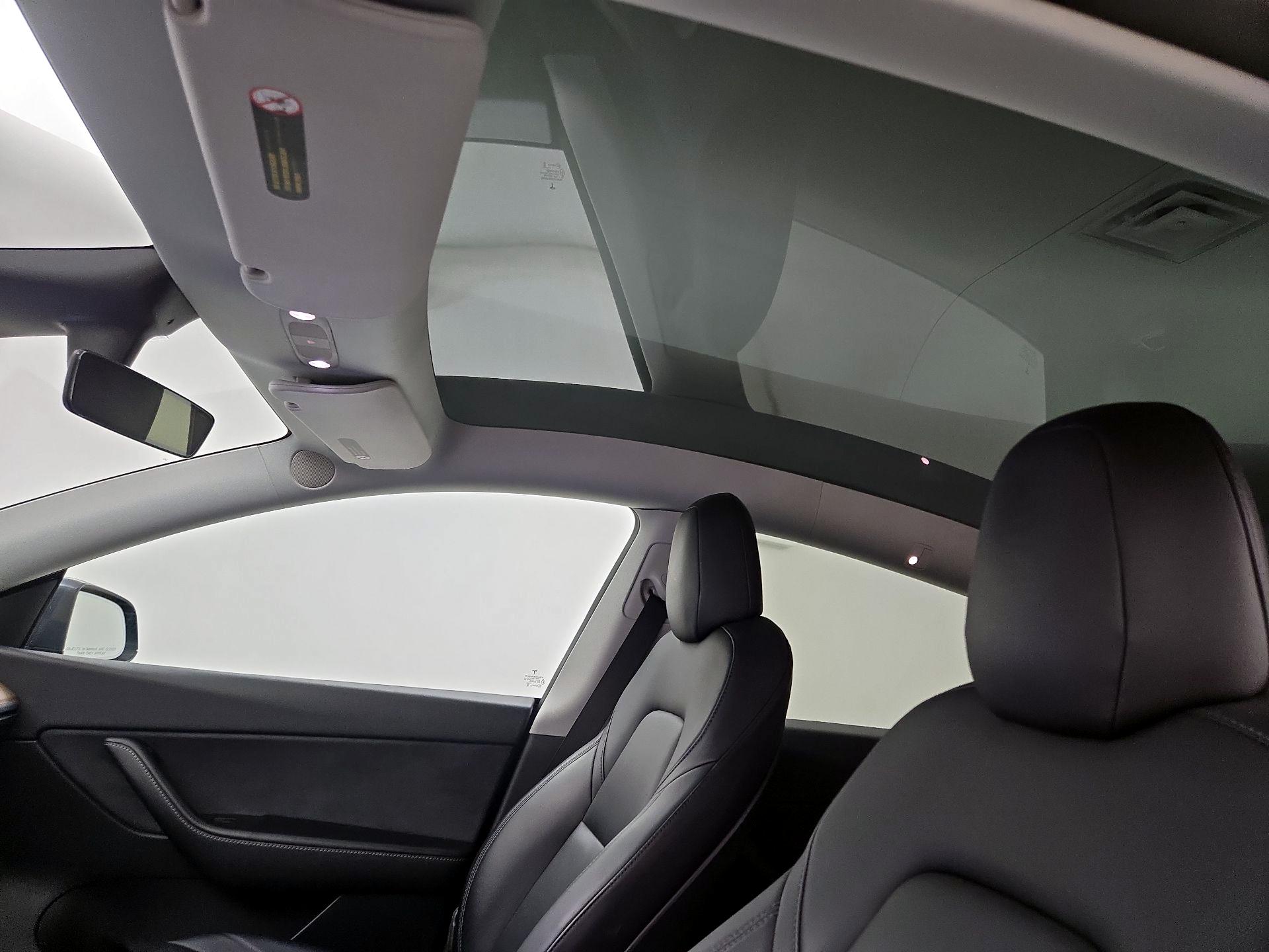 Thumbnail: 2021 Tesla Model Y - 19