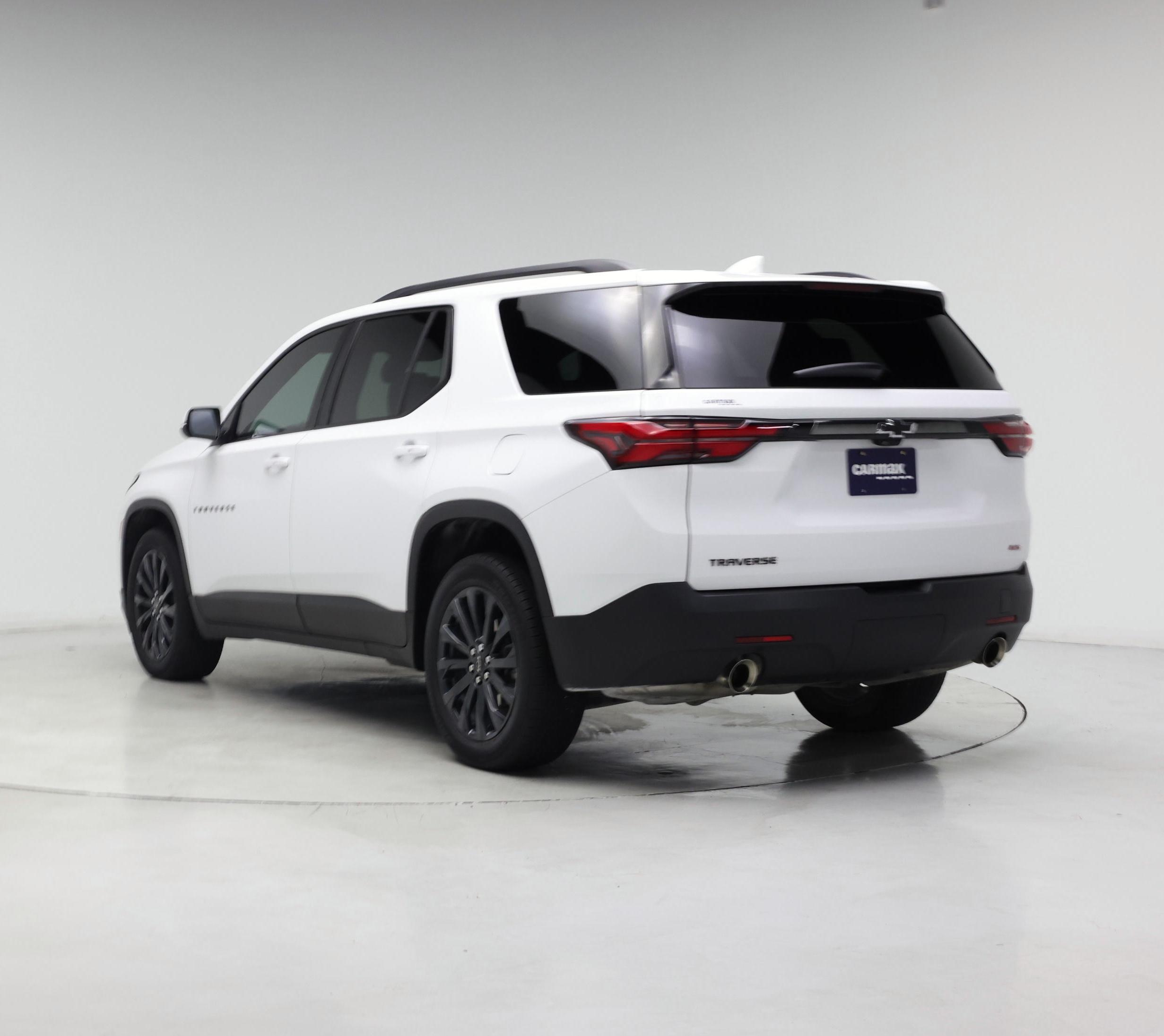 Thumbnail: 2023 Chevrolet Traverse - 2