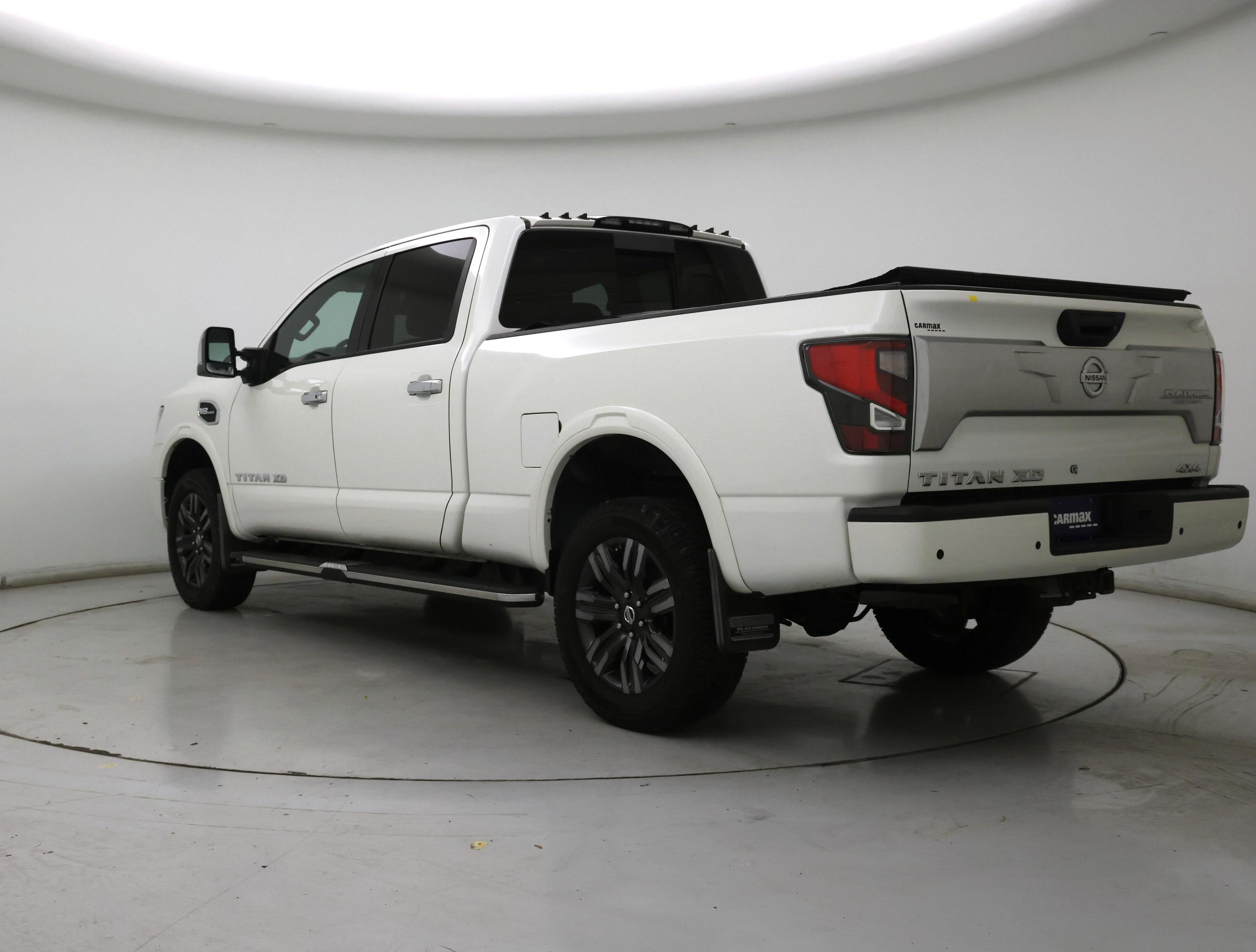 Thumbnail: 2021 Nissan Titan - 2