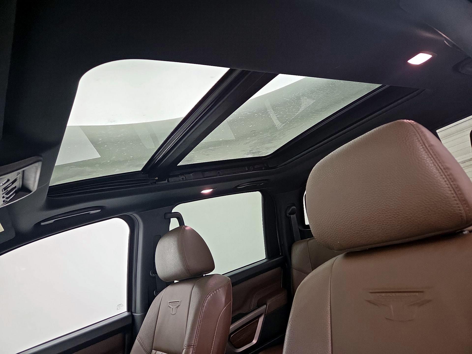 Thumbnail: 2021 Nissan Titan - 20