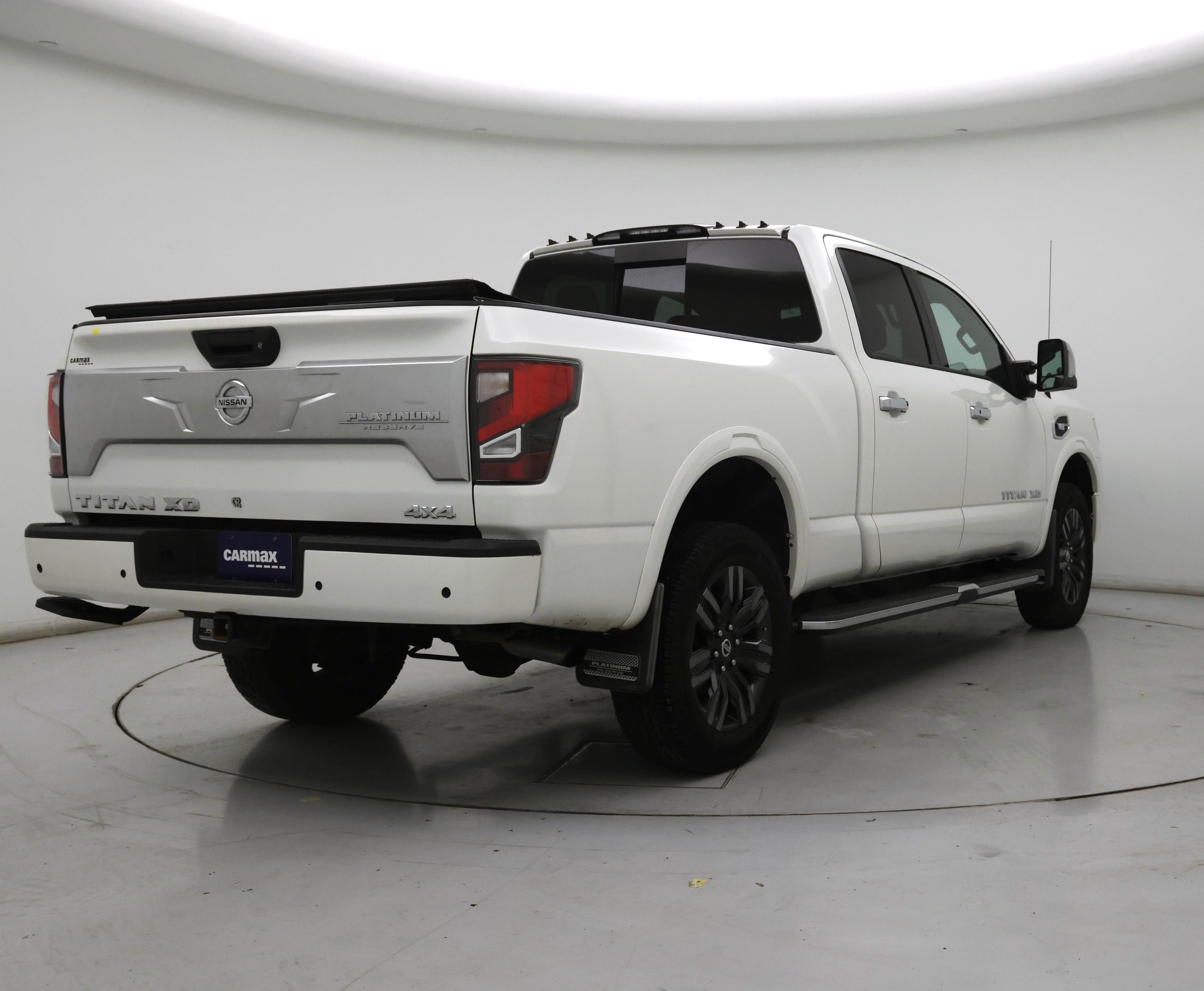 Thumbnail: 2021 Nissan Titan - 8