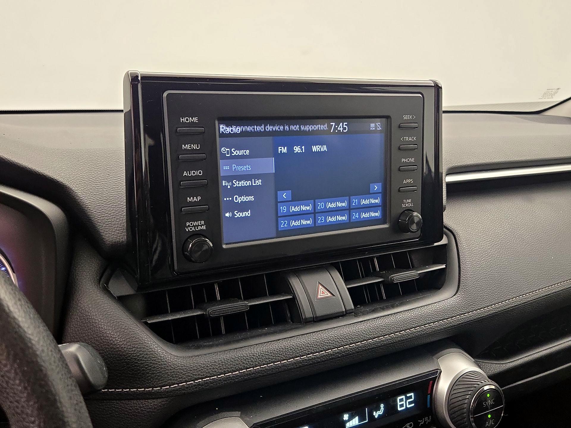 Thumbnail: 2019 Toyota RAV4 - 15