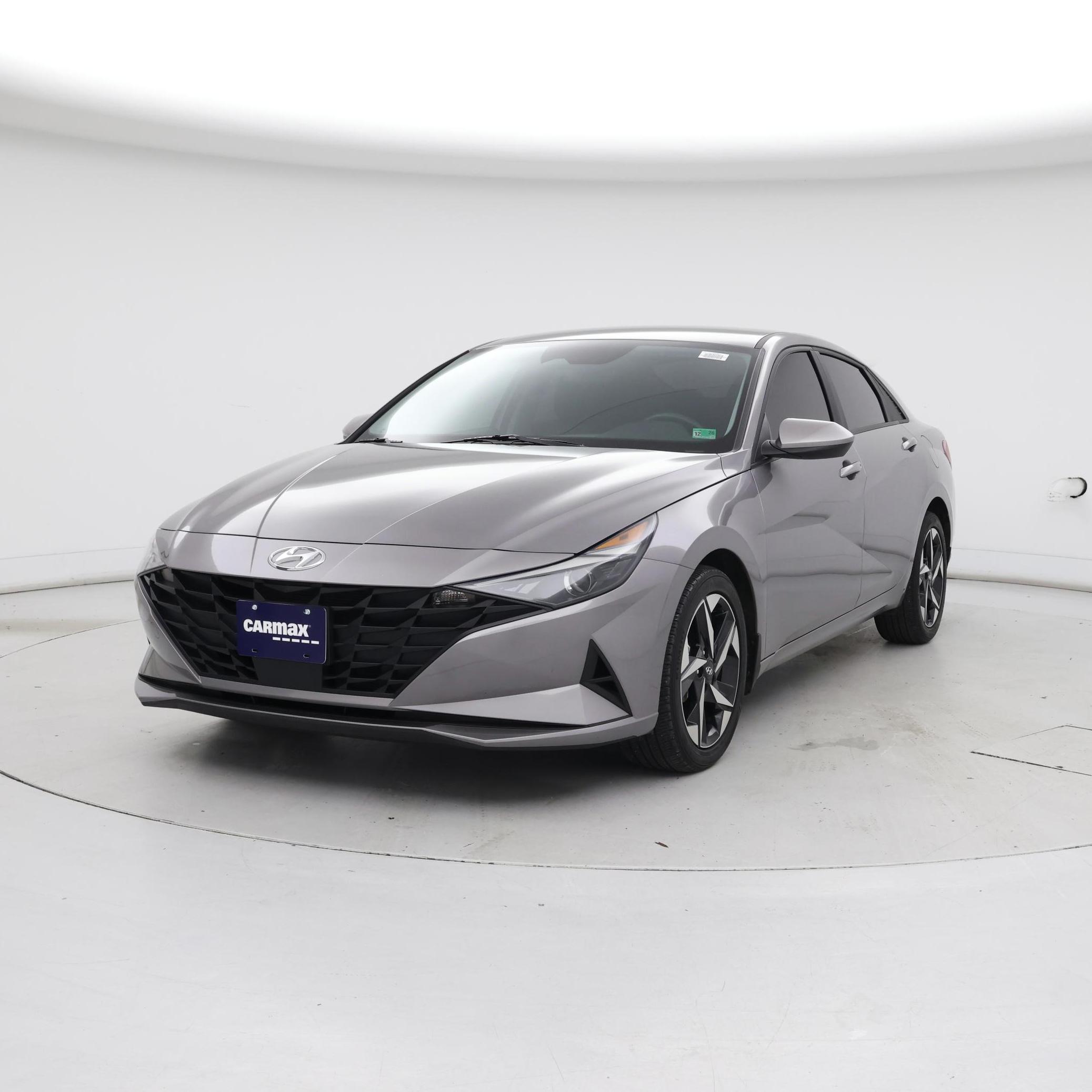 Thumbnail: 2023 Hyundai Elantra - 4