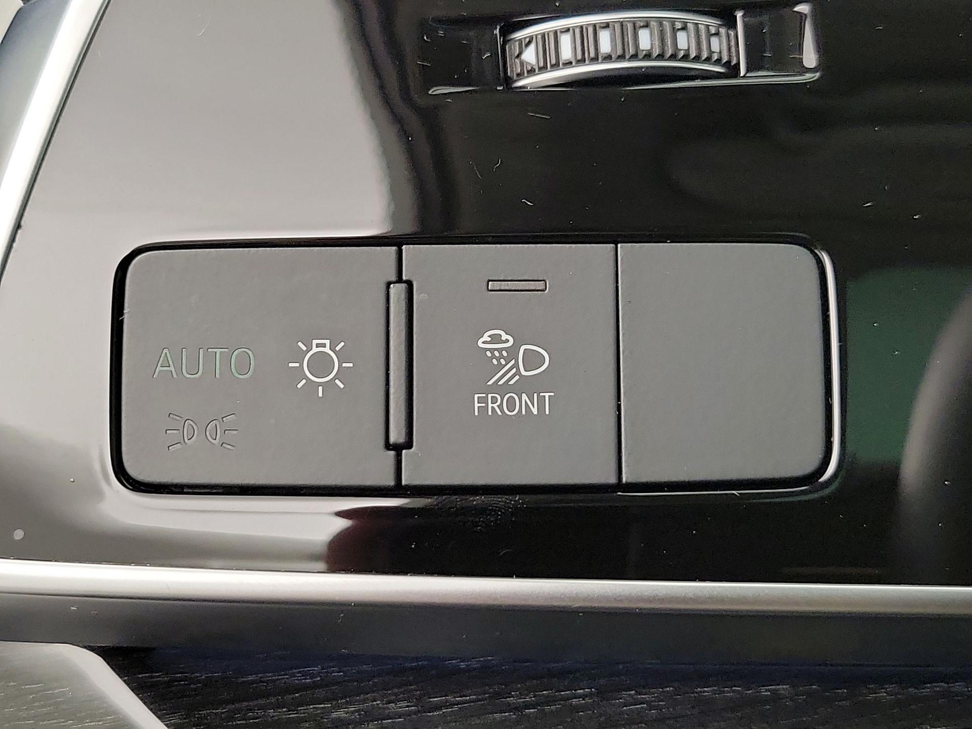 Thumbnail: 2022 Audi Q7 - 13