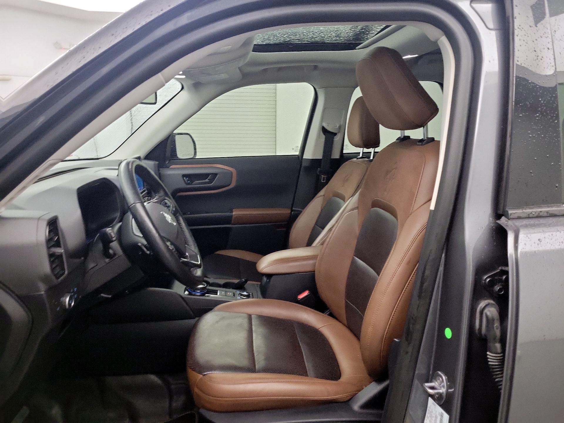 Thumbnail: 2021 Ford Bronco Sport - 9