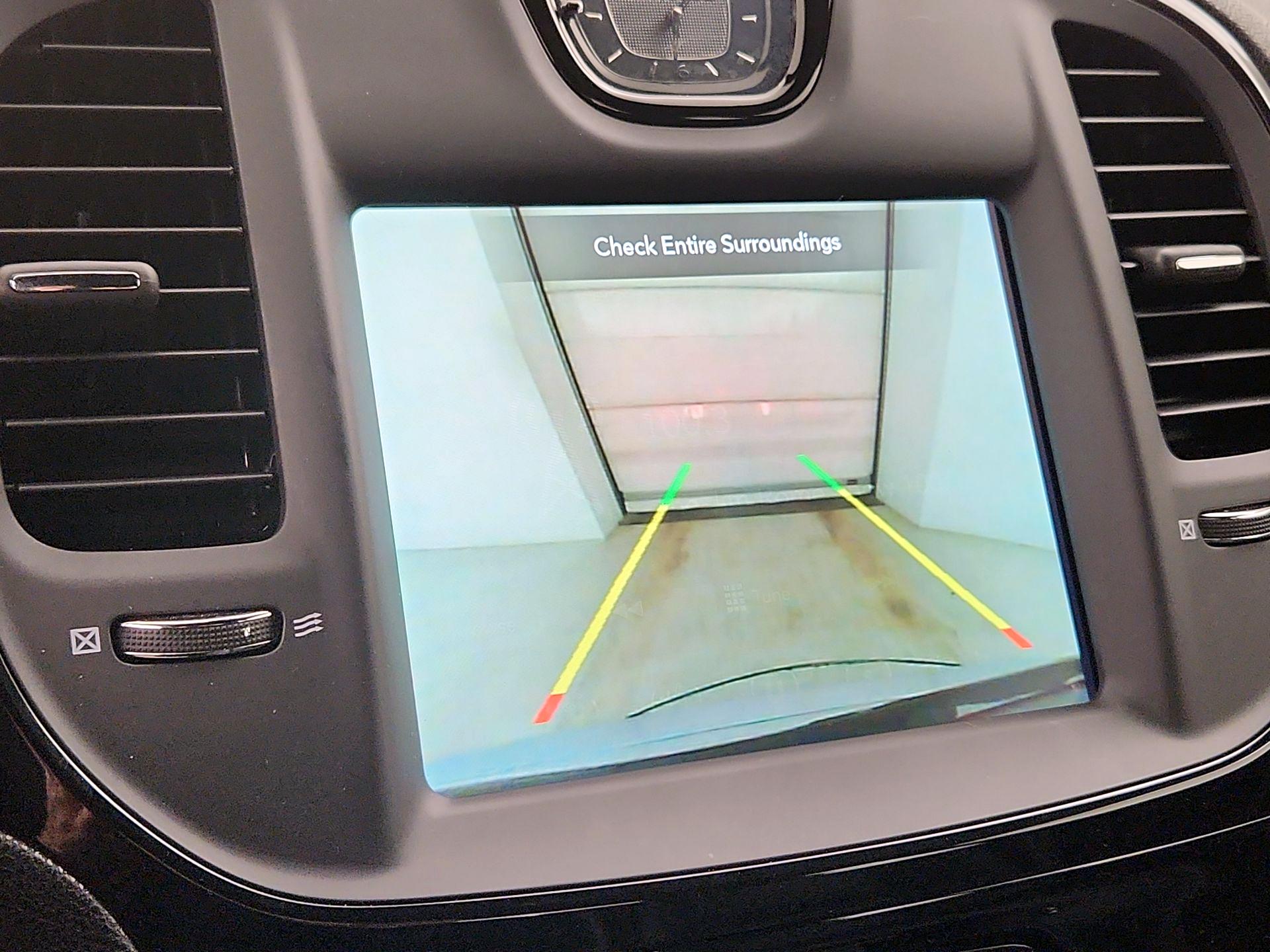 Thumbnail: 2023 Chrysler 300 - 15