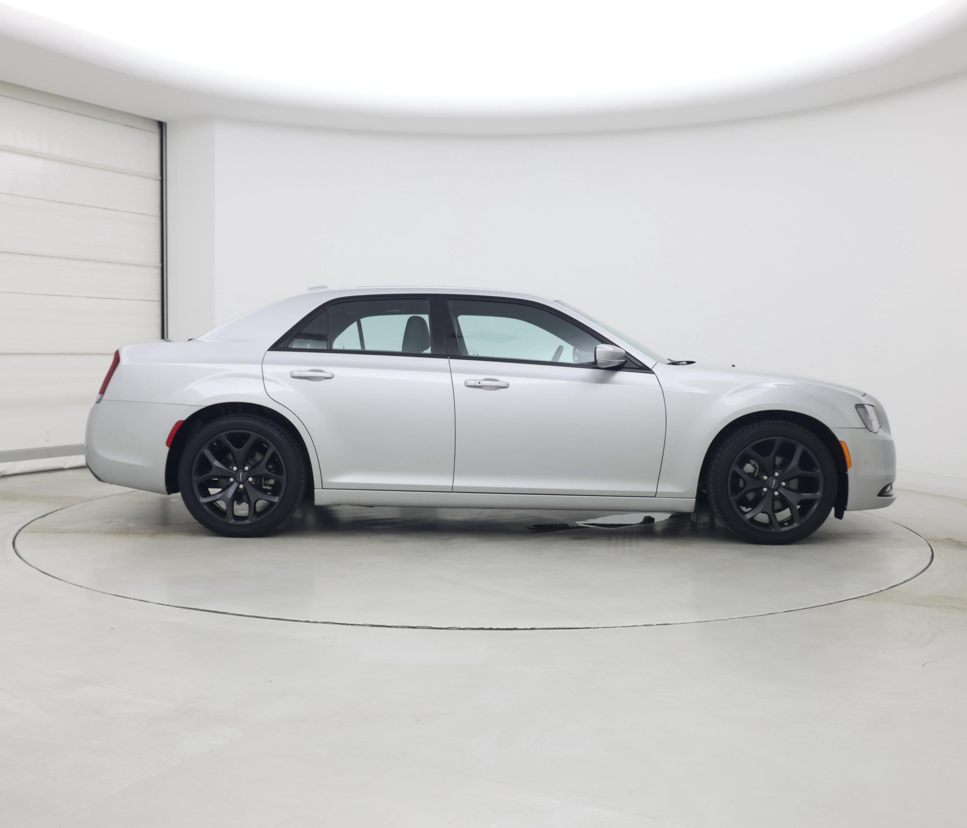 Thumbnail: 2023 Chrysler 300 - 7