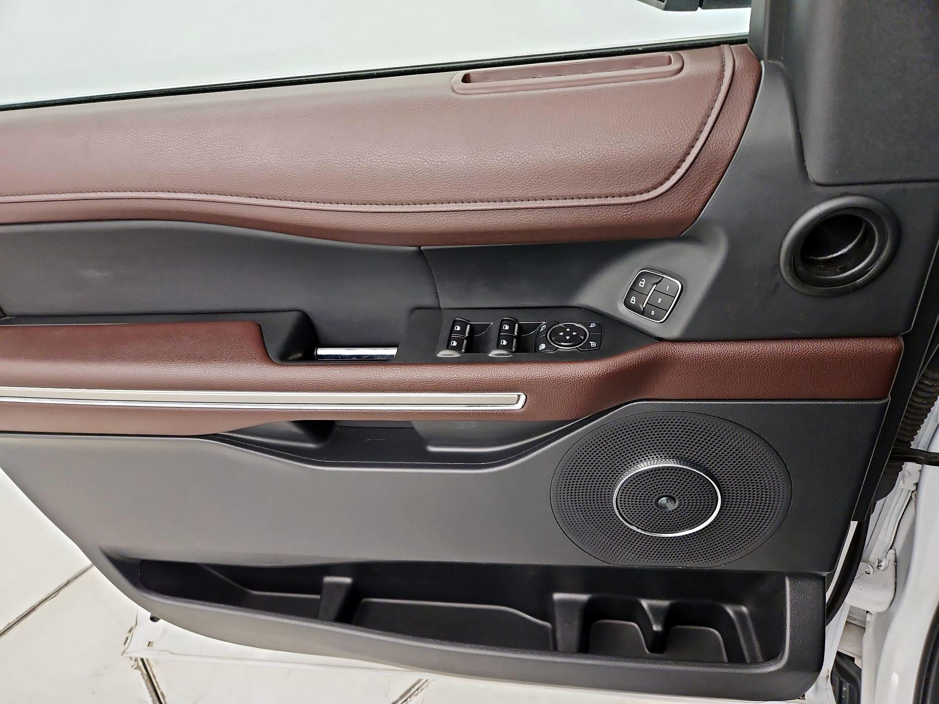 Thumbnail: 2024 Ford Expedition MAX - 12