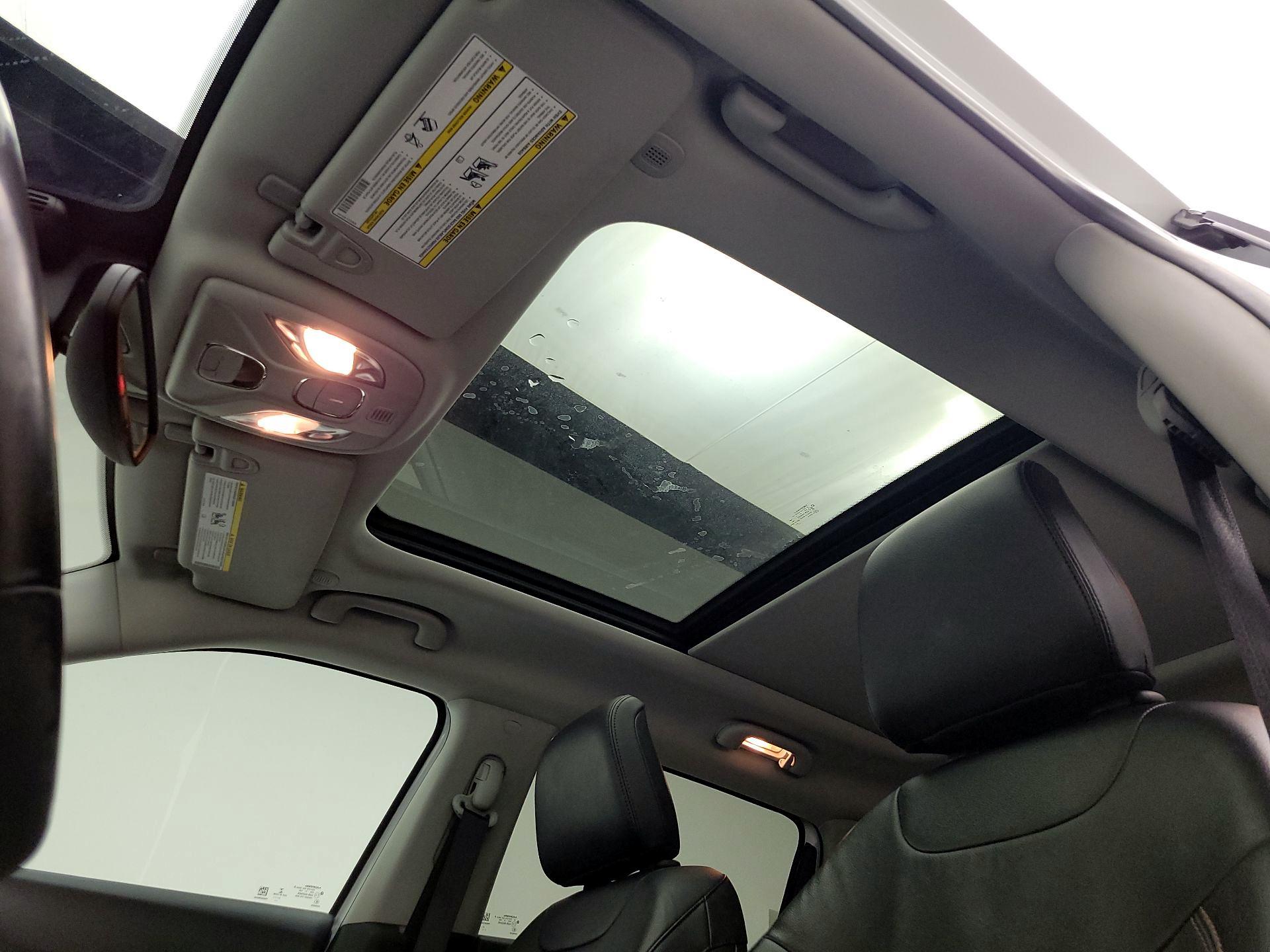 Thumbnail: 2022 Jeep Compass - 19