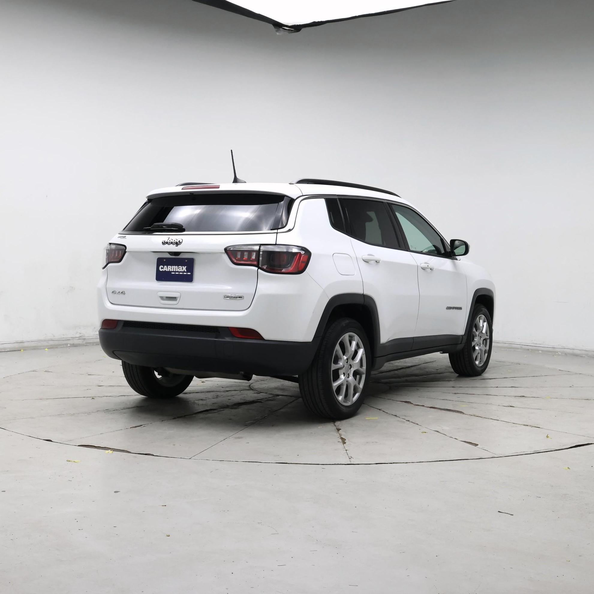 Thumbnail: 2022 Jeep Compass - 8